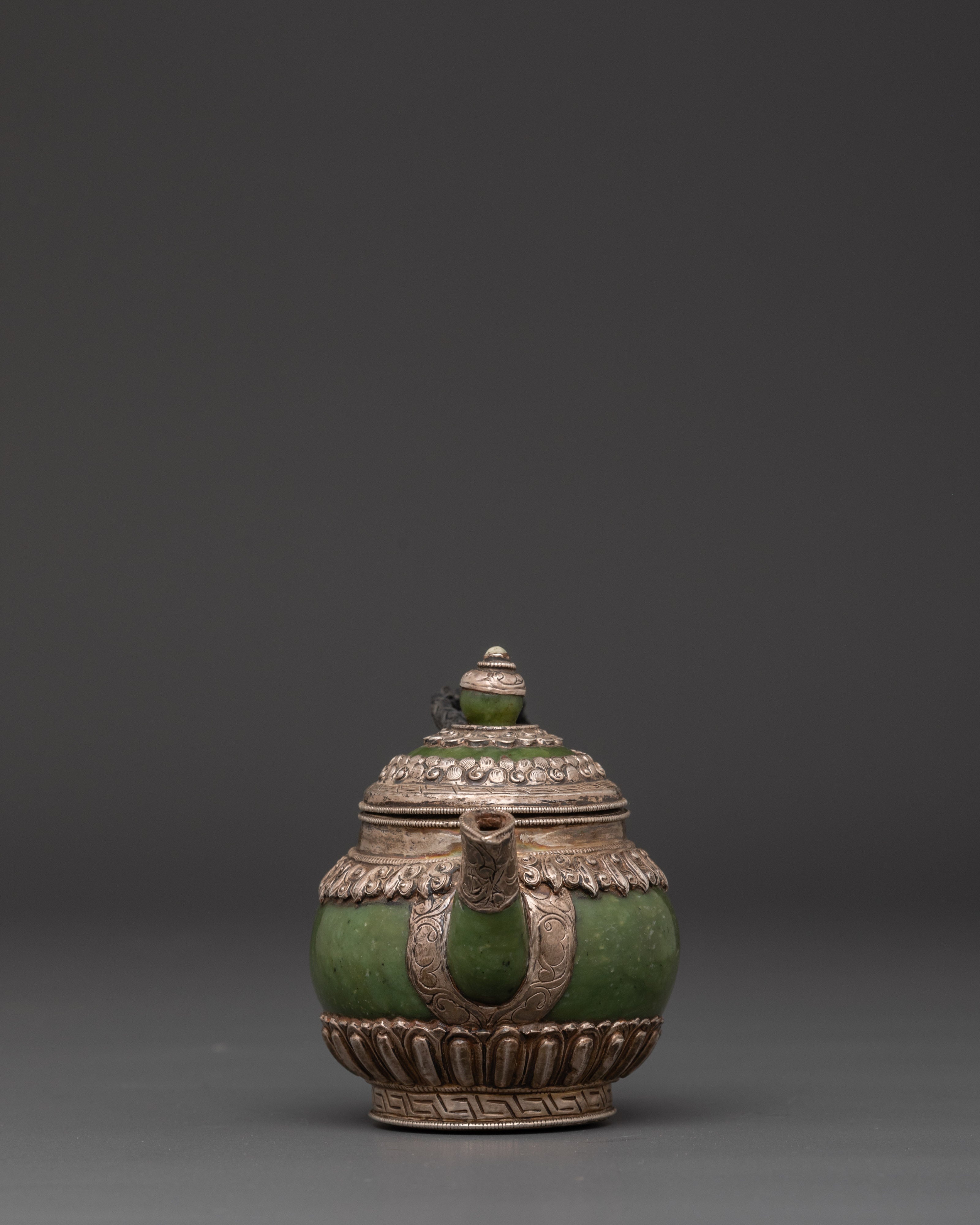 aesthetic-tea-pot