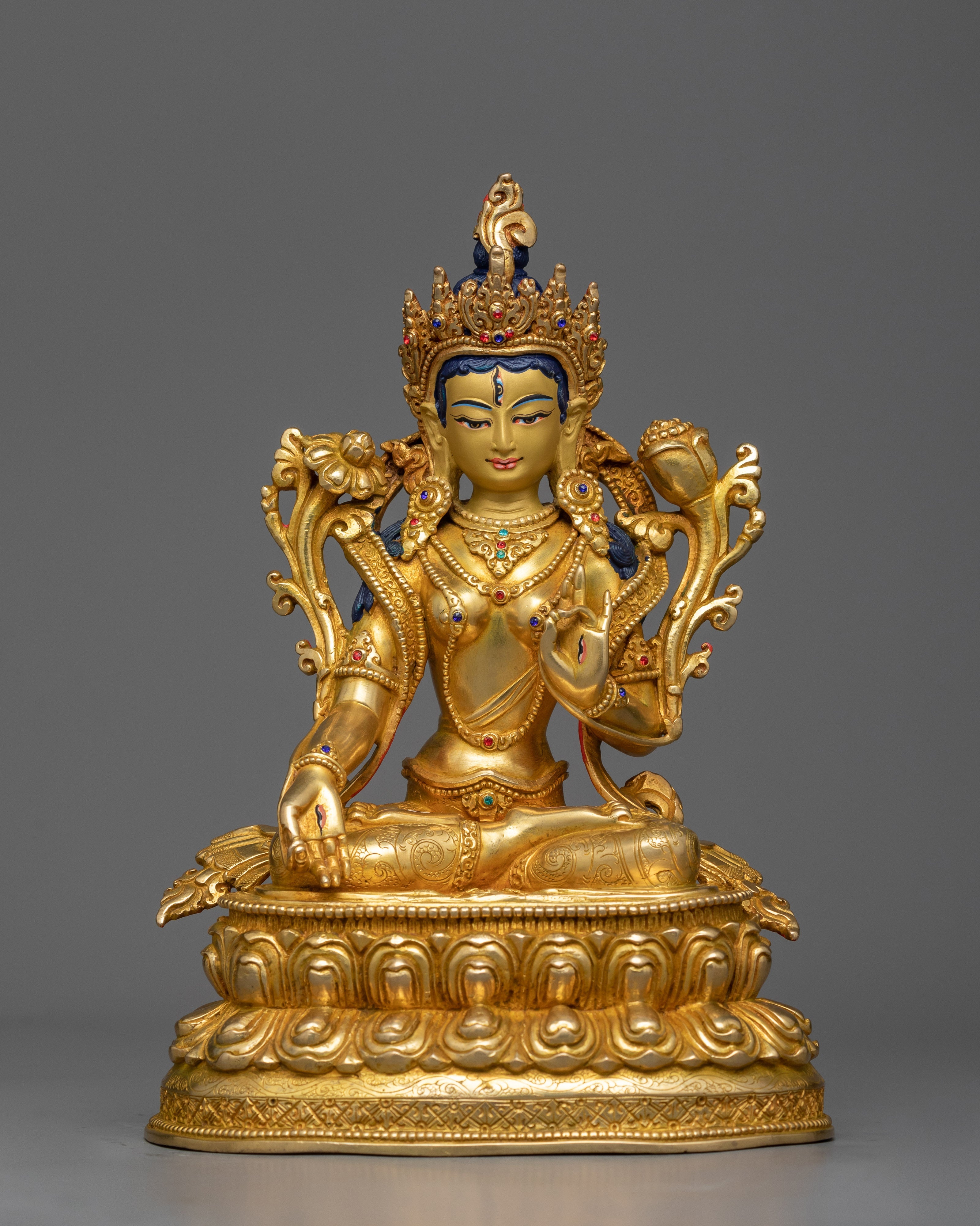 white-tara-idol
