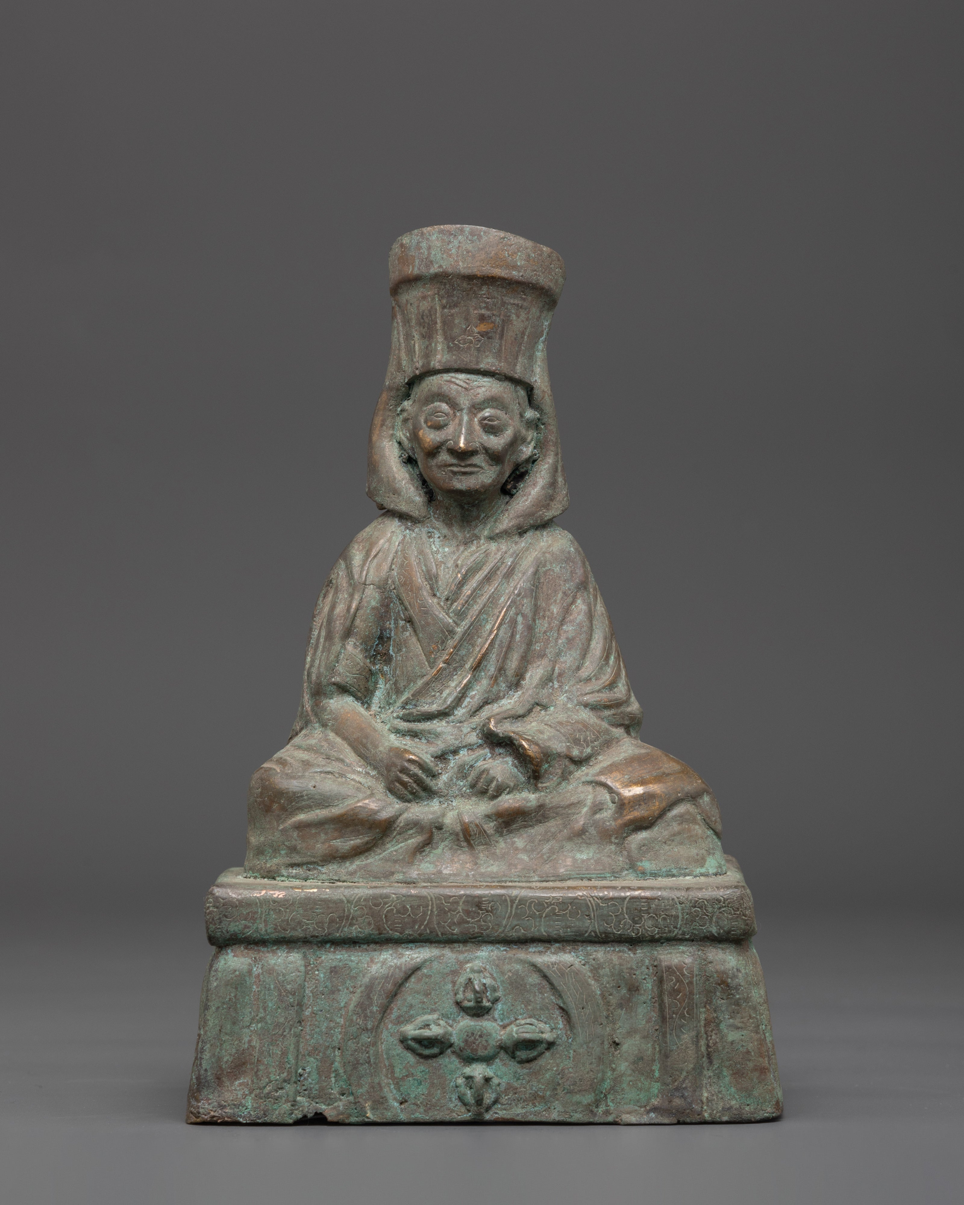 Gampopa Tibetain Statue | The Physician Yogi of Tibetan Buddhism