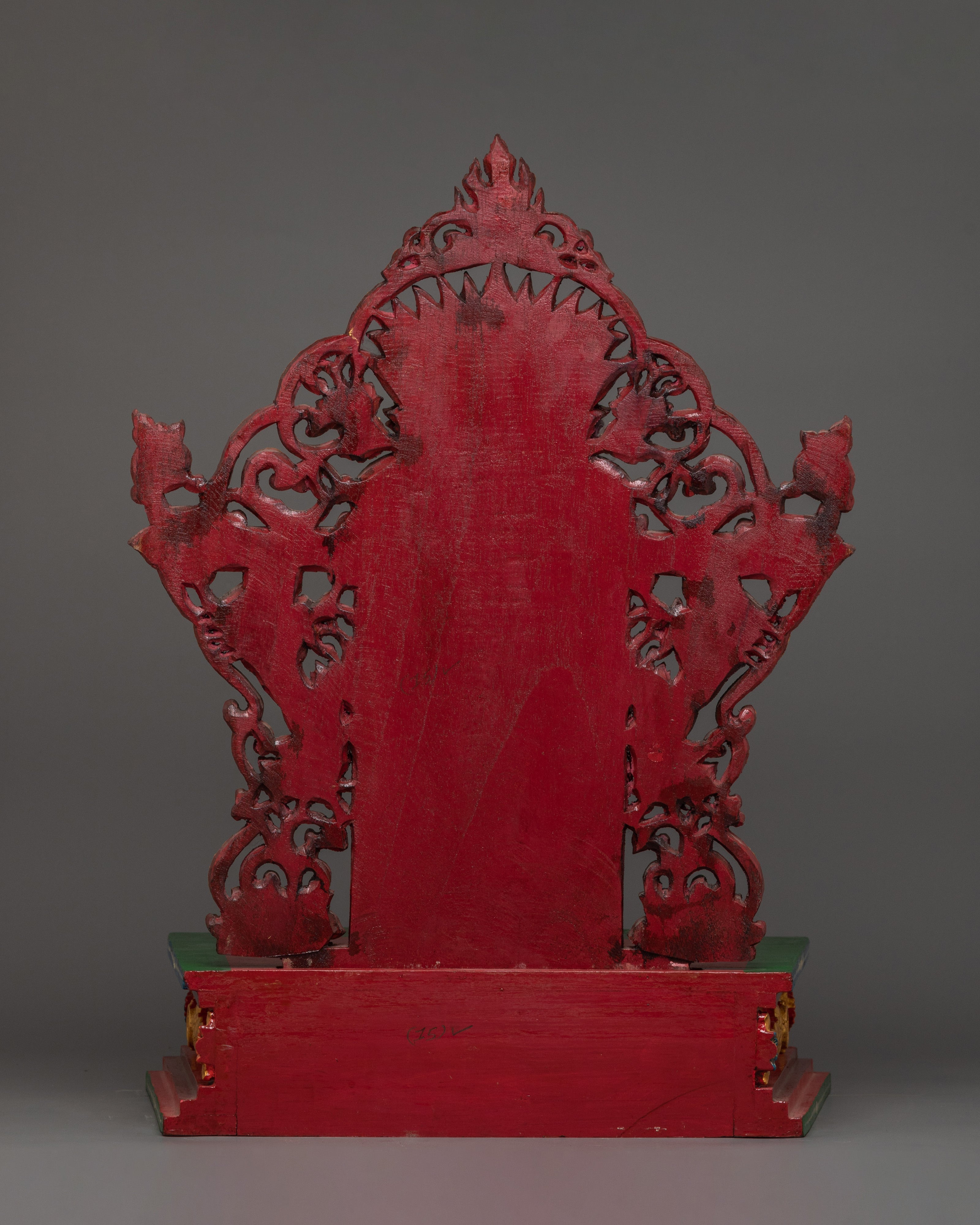 A Majestic Handmade Throne | For Your Beautiful Statue