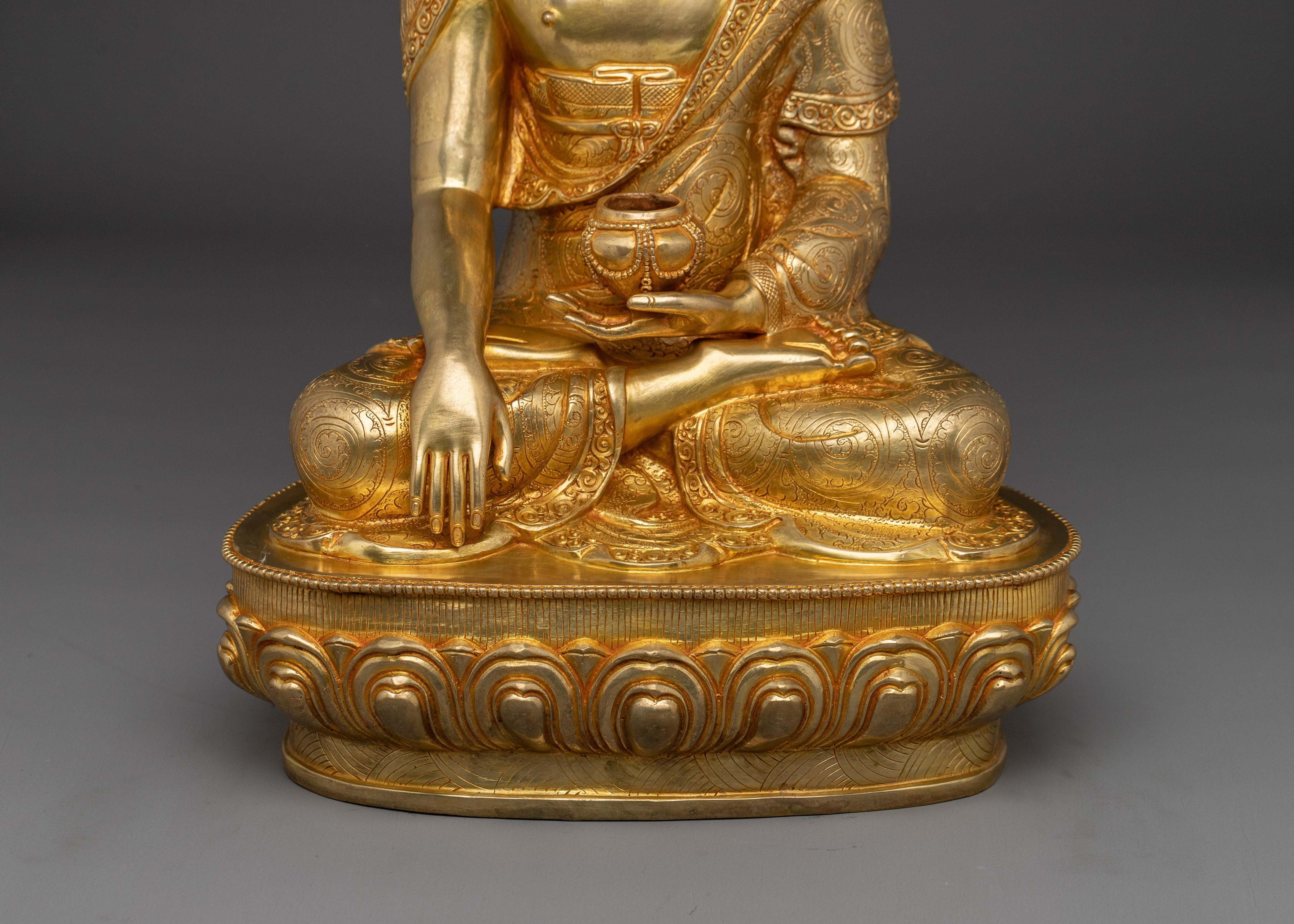 Traditional Artwork of Shakyamuni Buddha | Sage of Shakya Clan