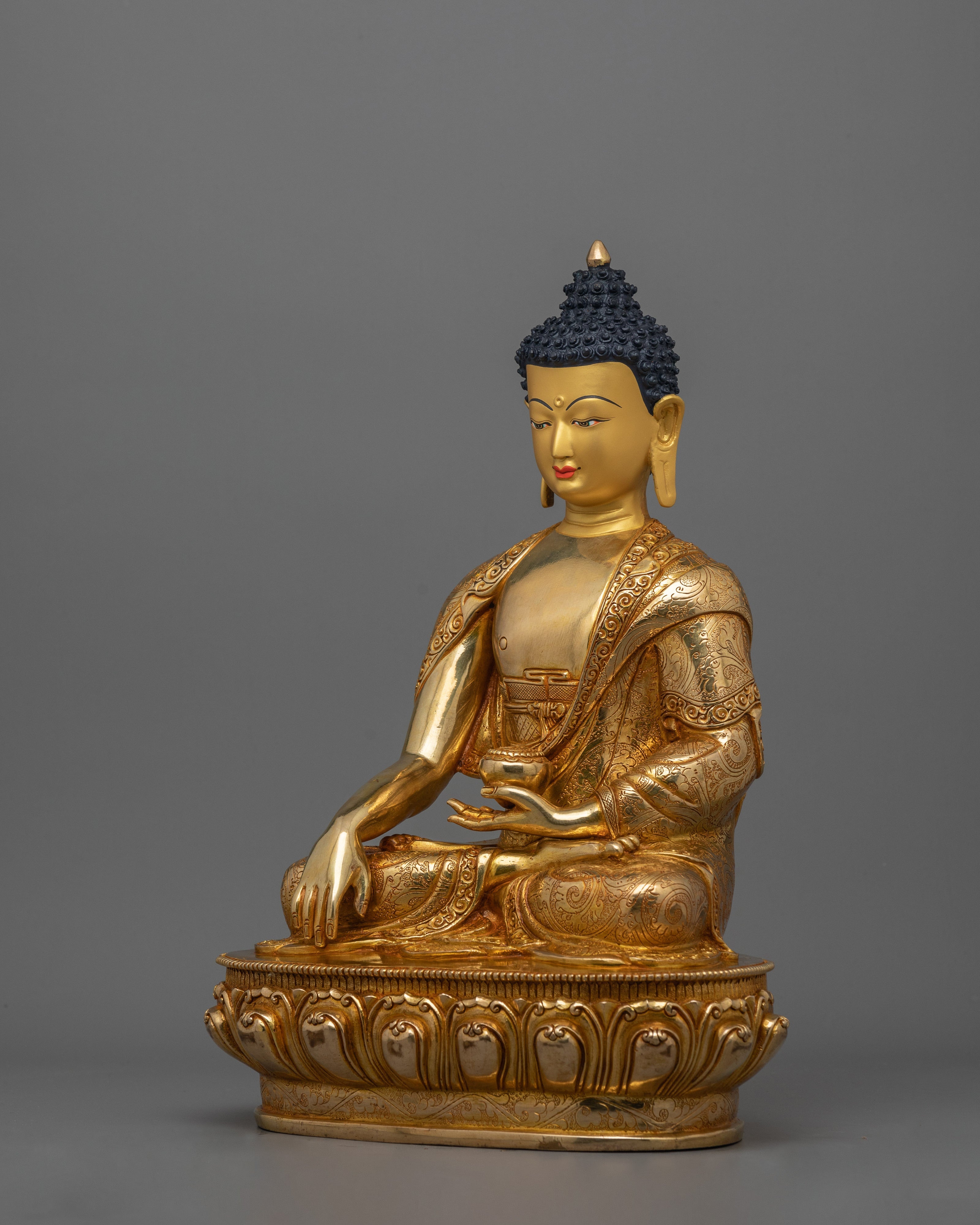 Buddhist Meditating Shakyamuni Buddha Sculpture | Symbol of Wisdom