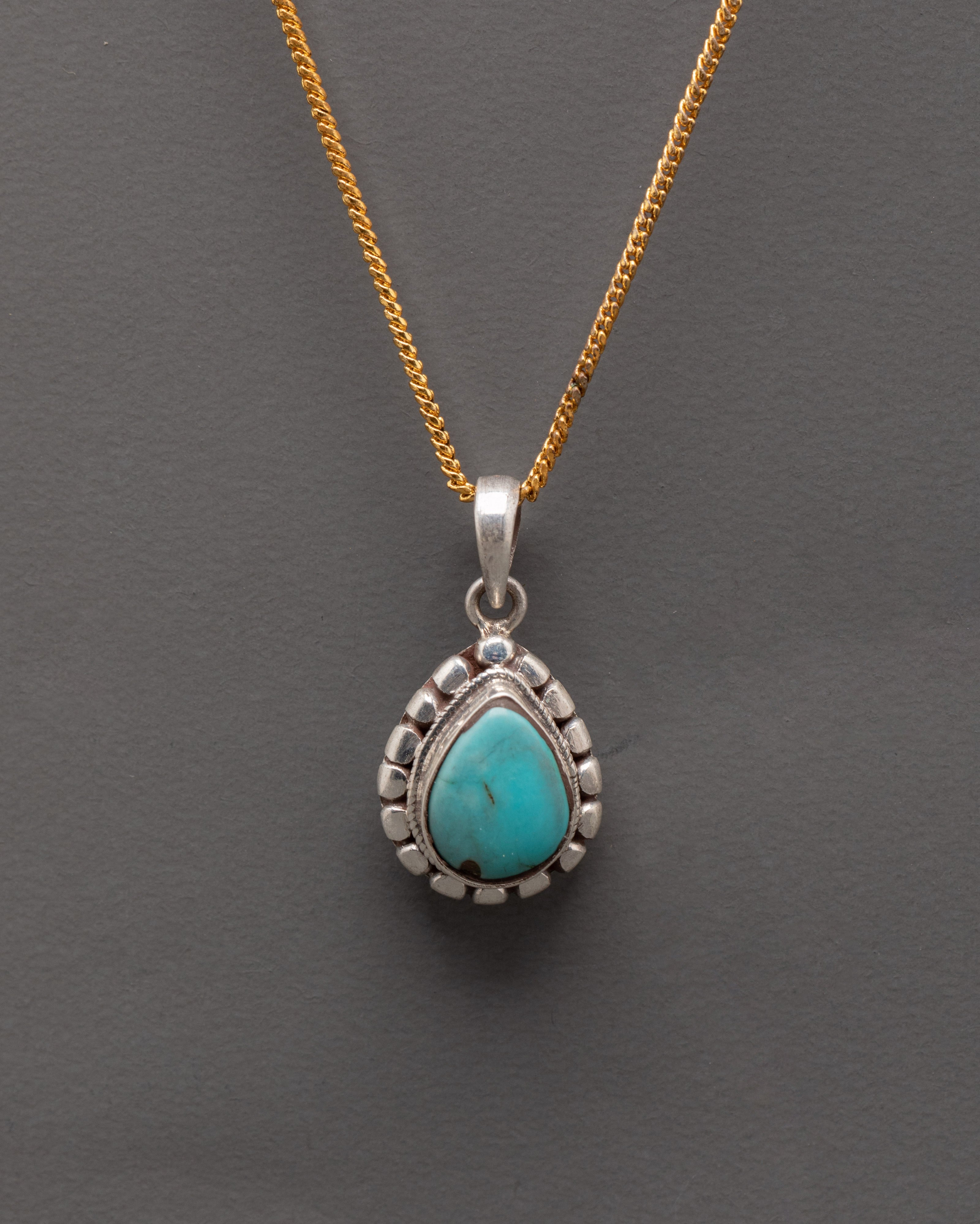 teardrop-turquoise-pendant