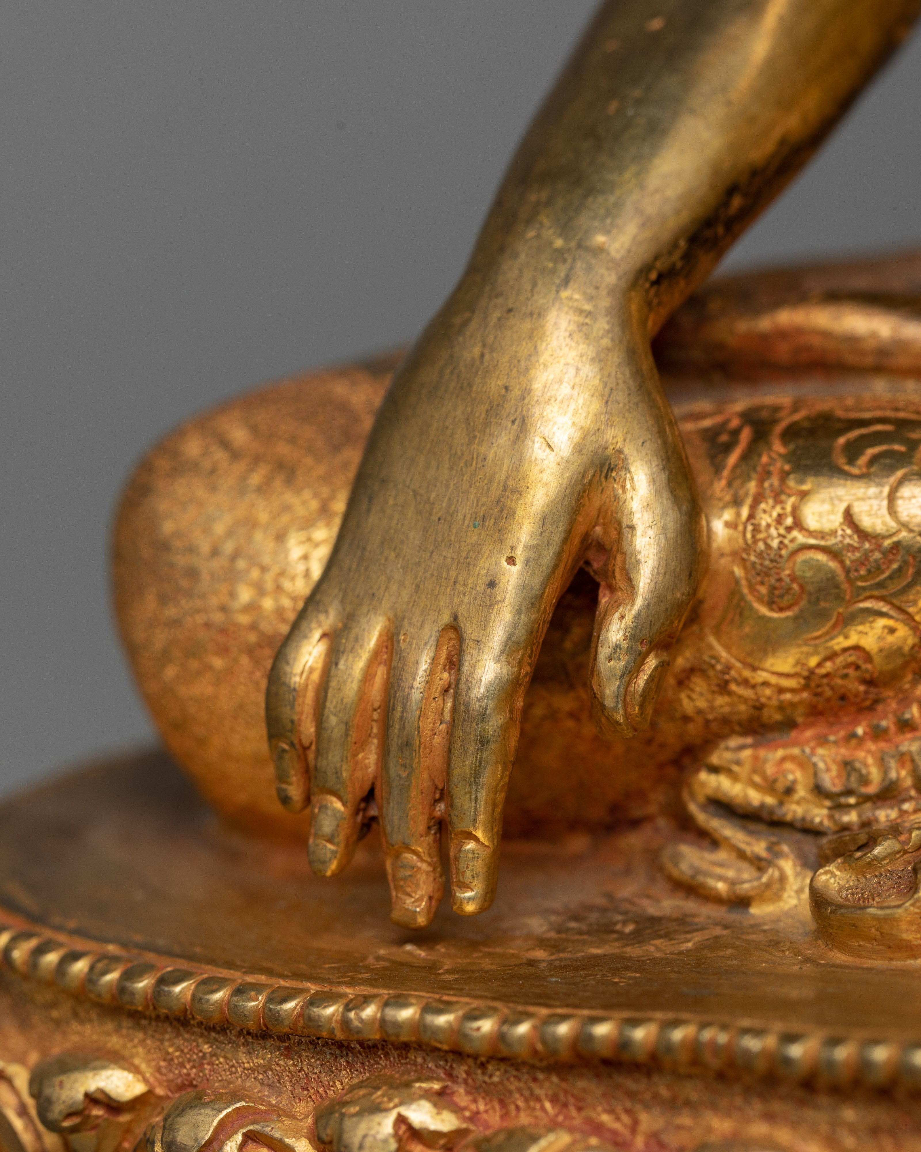 Tibetan Shakyamuni Buddha Statue | Embrace the Teachings of Compassion