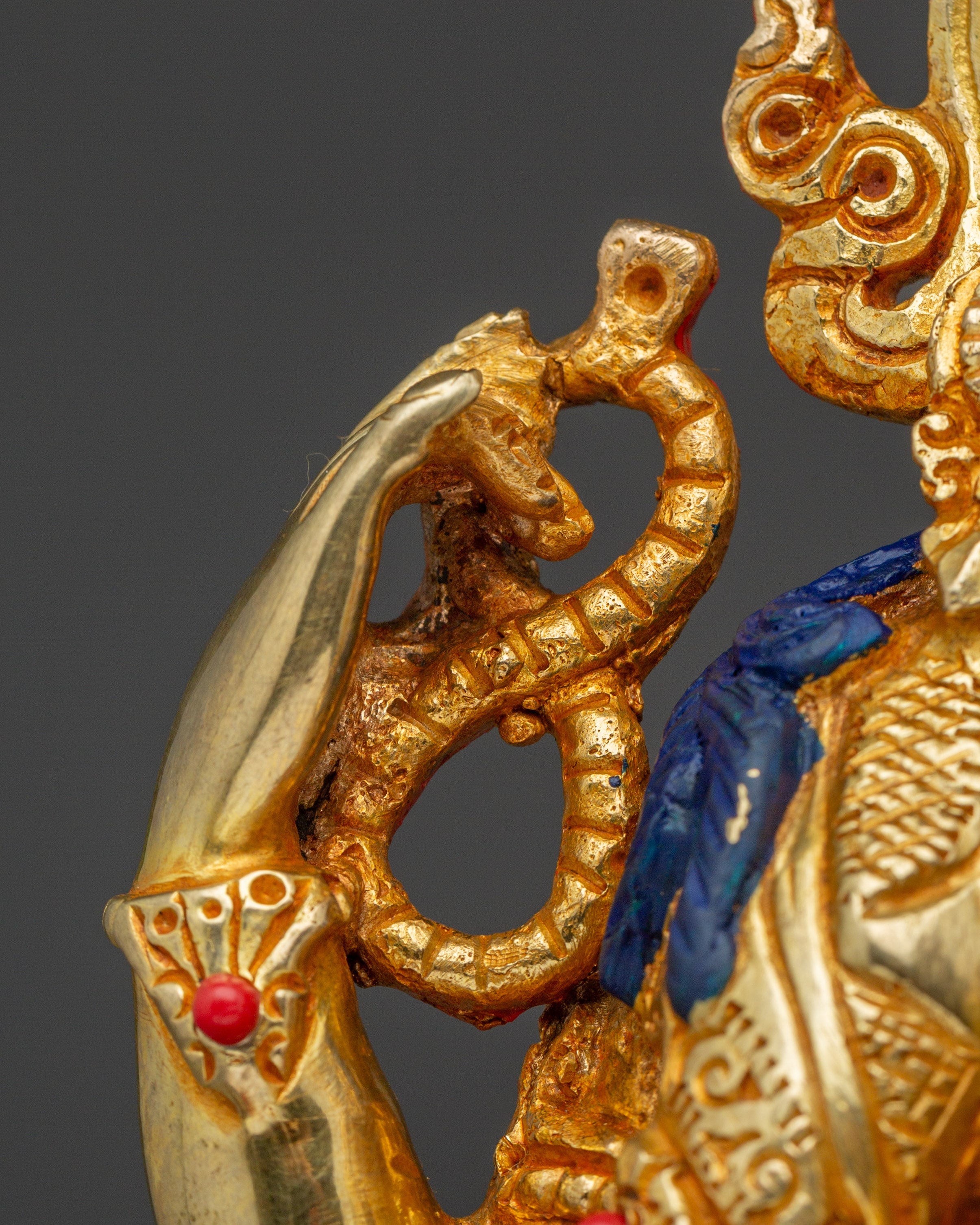 Divine Protector Chenrezig Statue | Bodhisattva of Compassion