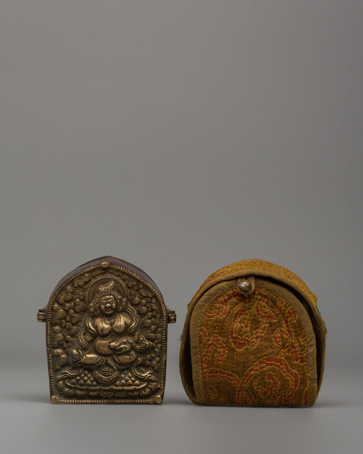 Ghau Box with Dzambhala Carving | A Sacred Ritual Box