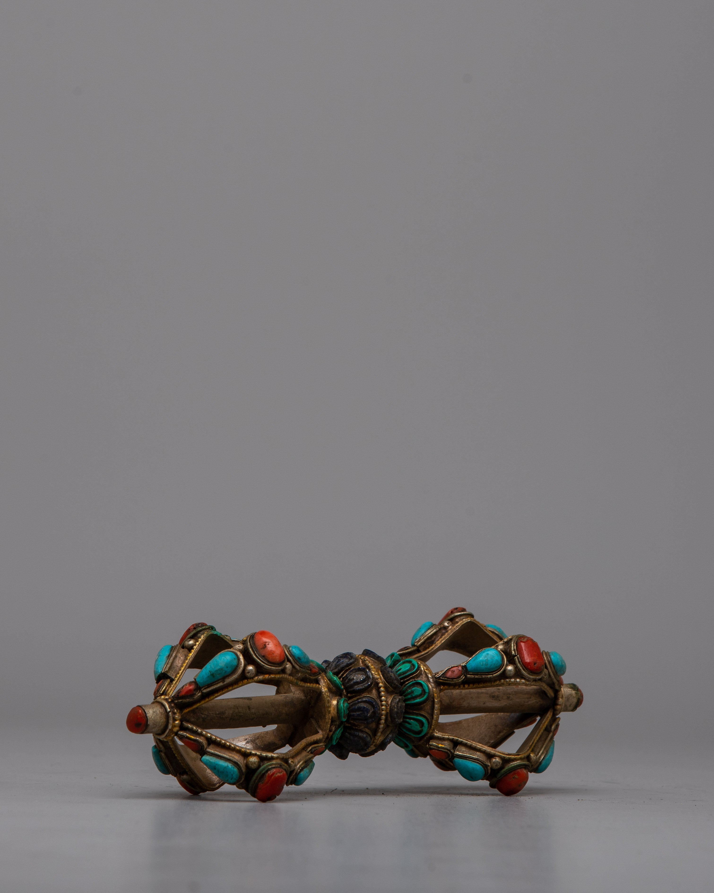 Traditional Copper Vajra | Buddhist Ritual Object for Meditation and Clarity