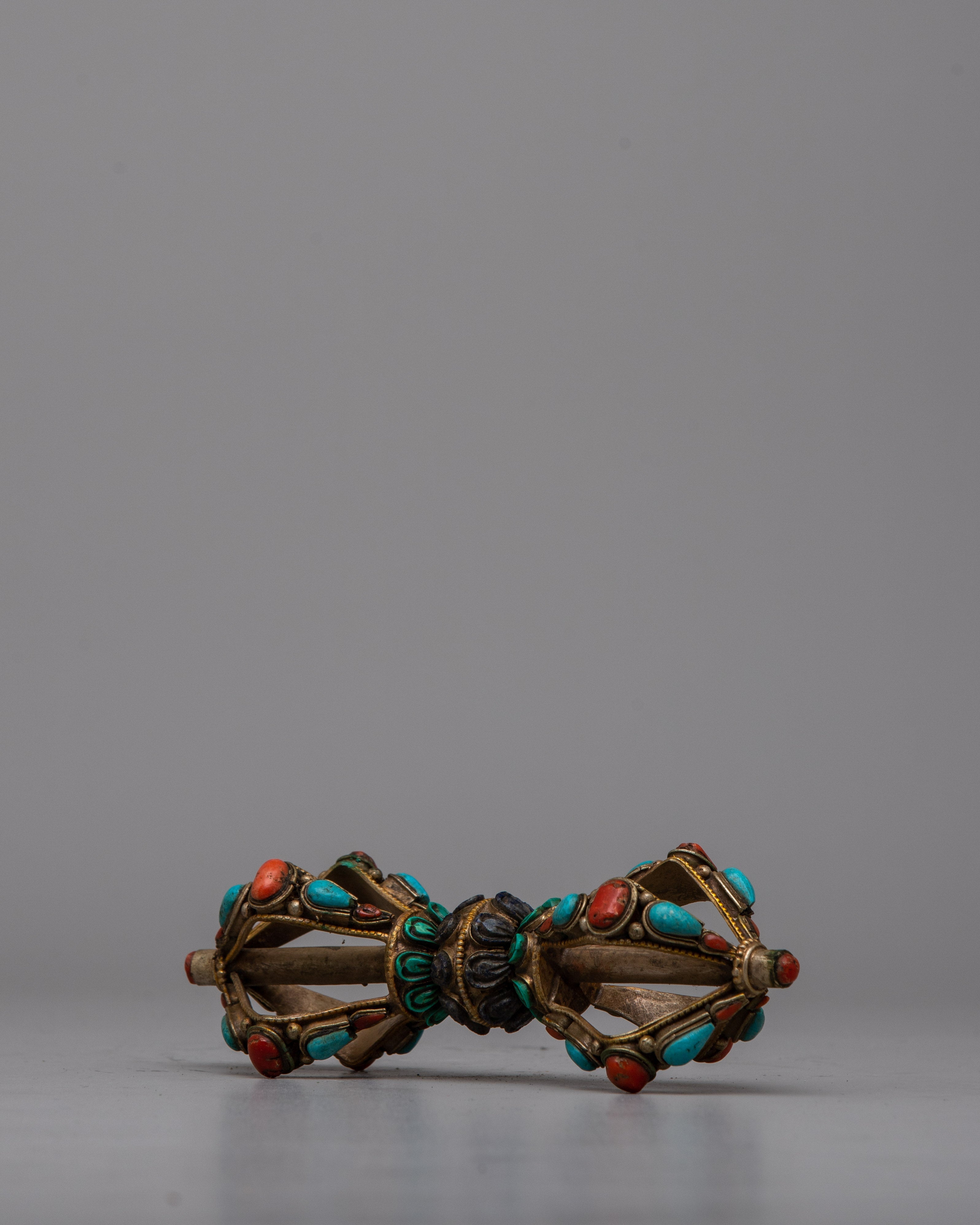 Traditional Copper Vajra | Buddhist Ritual Object for Meditation and Clarity