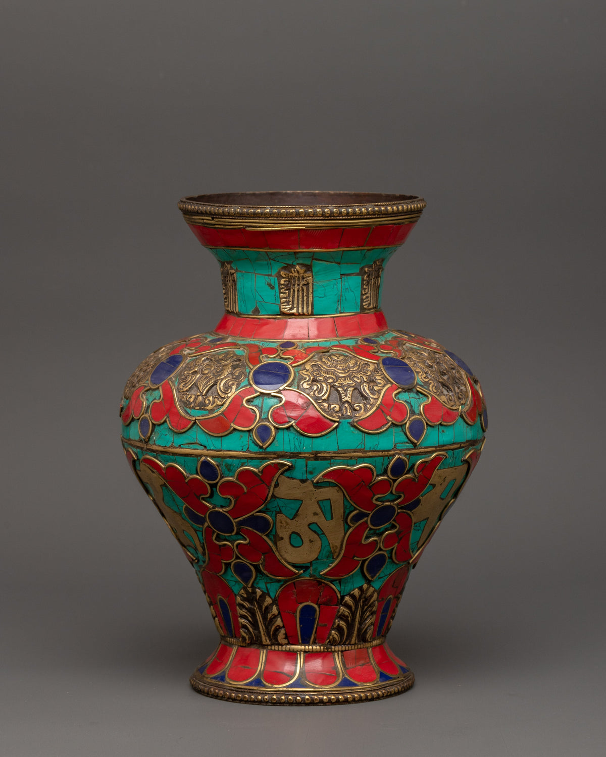 Handcrafted Gemstone Flower Vase