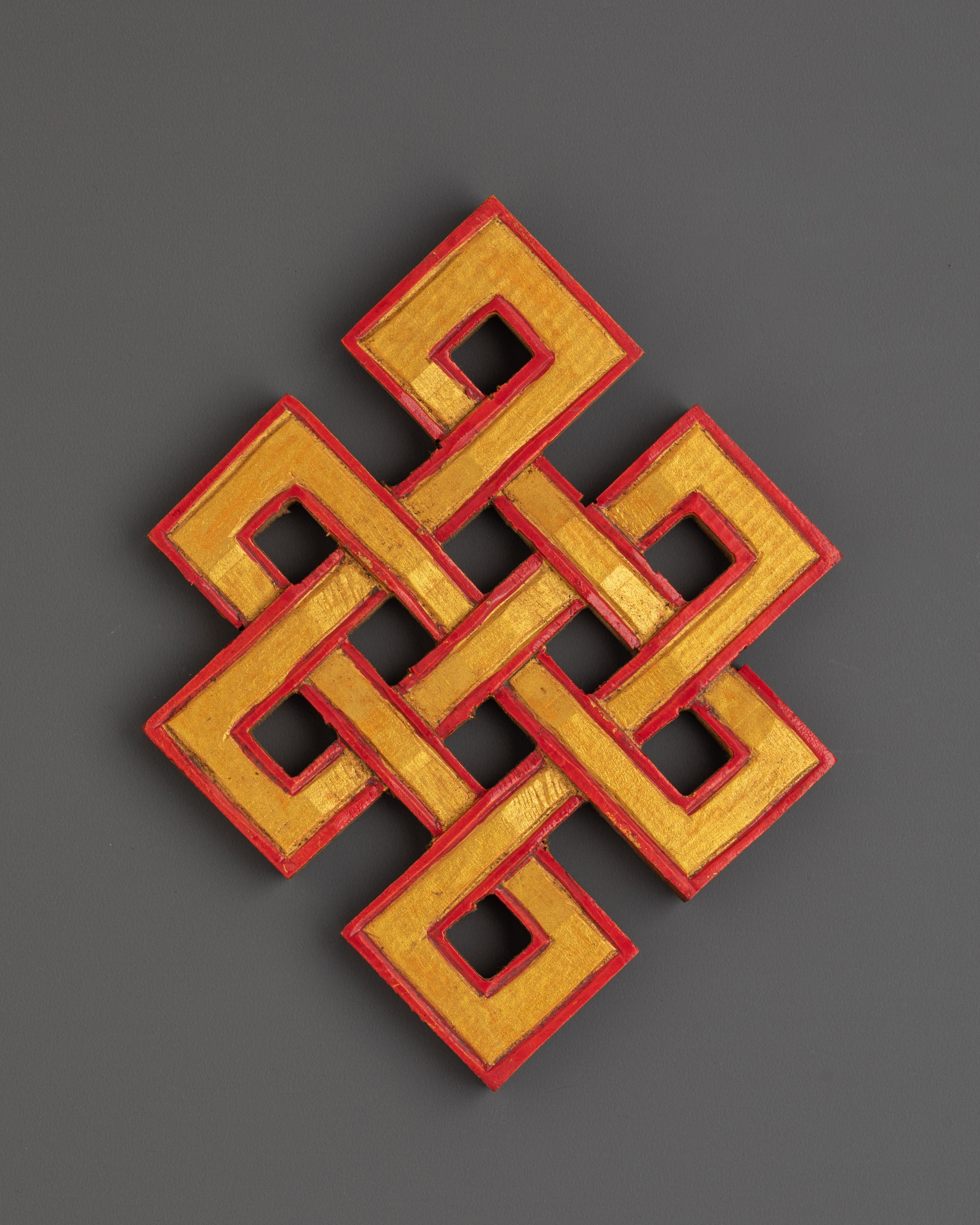 Endless Knot Decor | Wall Art for Eternal Unity and Balance