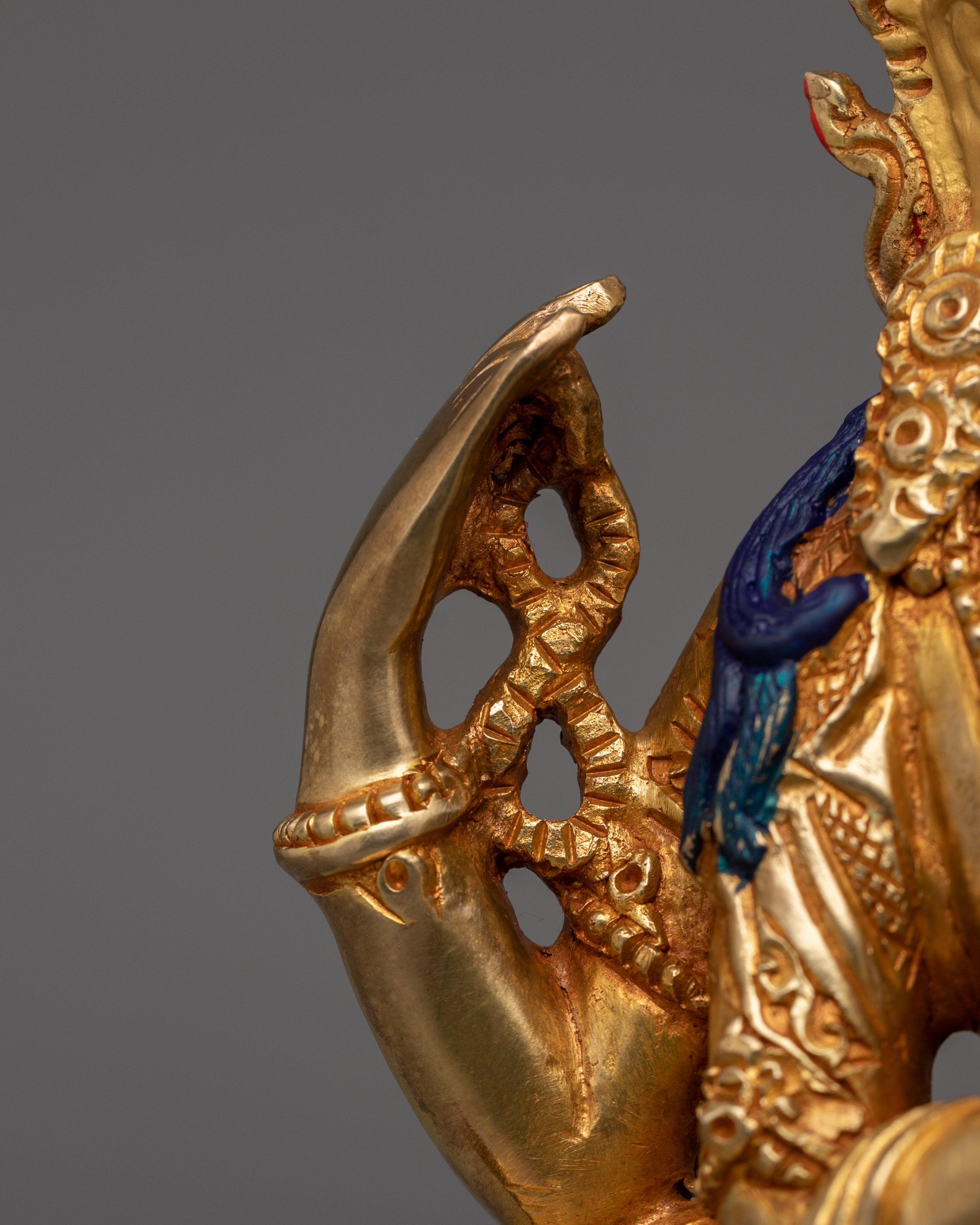 Beautiful 4 Armed Chenrezig Statue | The Bodhisattva of Infinite Compassion