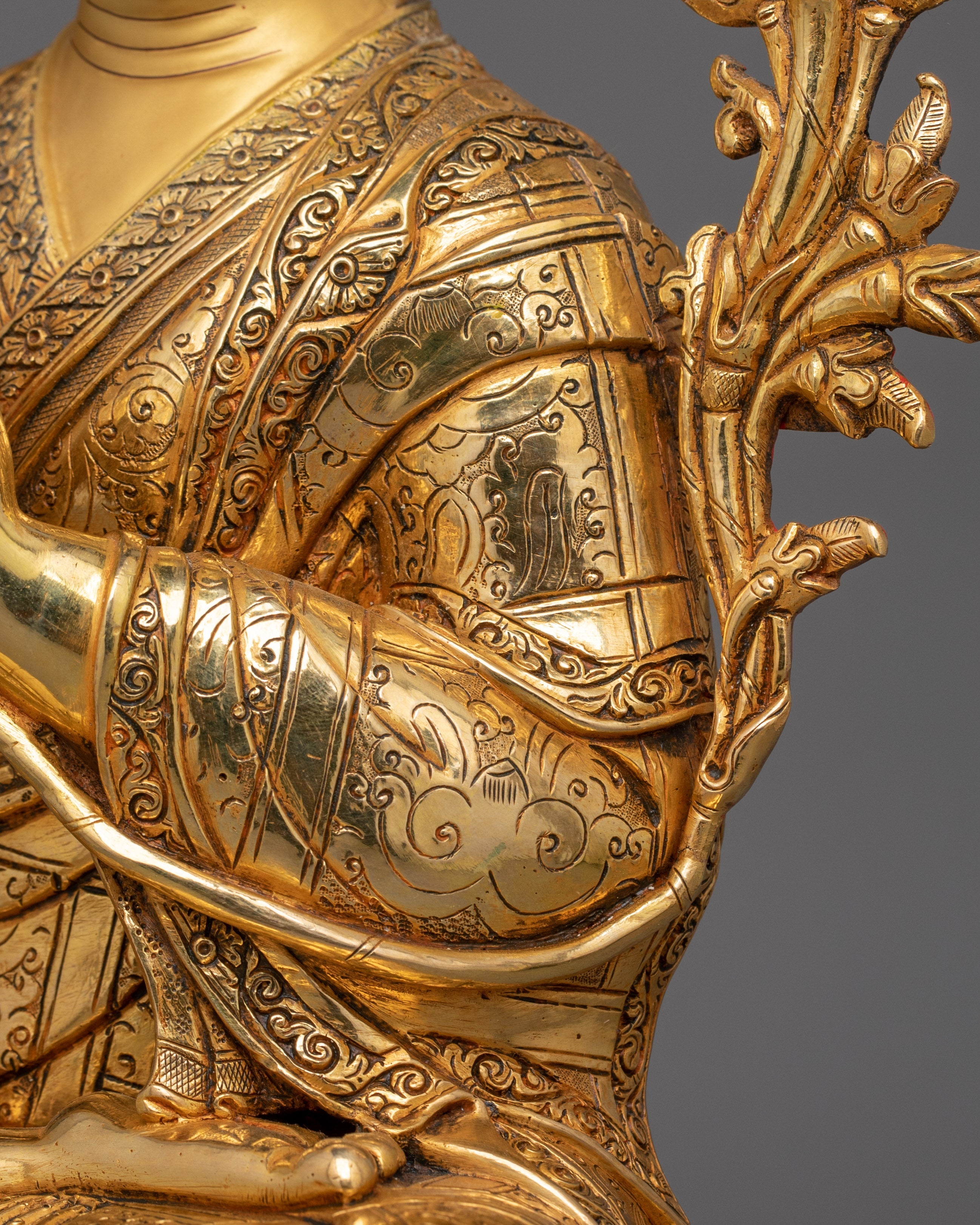 Handmade Tibetan Spiritual Tsongkhapa Set Statue | The Founder of Gelug Tradition