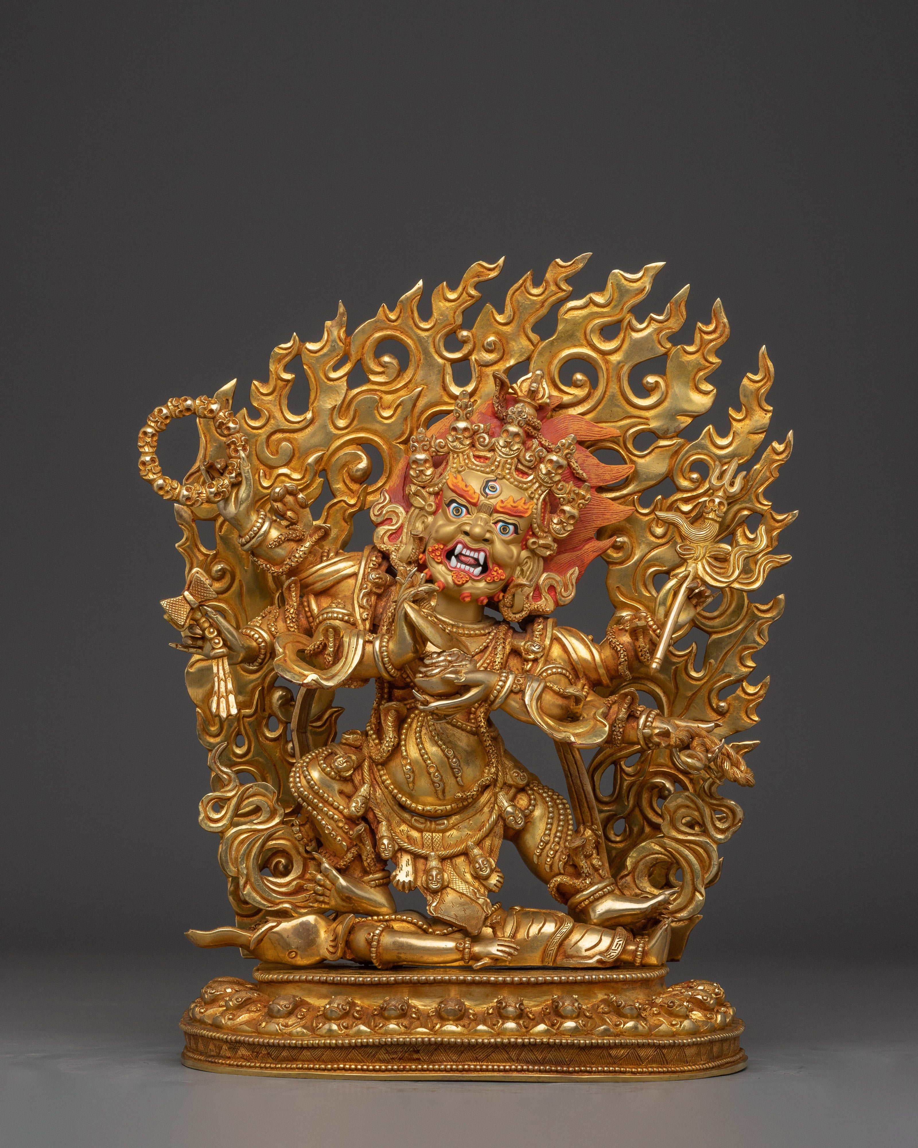 powerful-protector-6-armed-mahakala