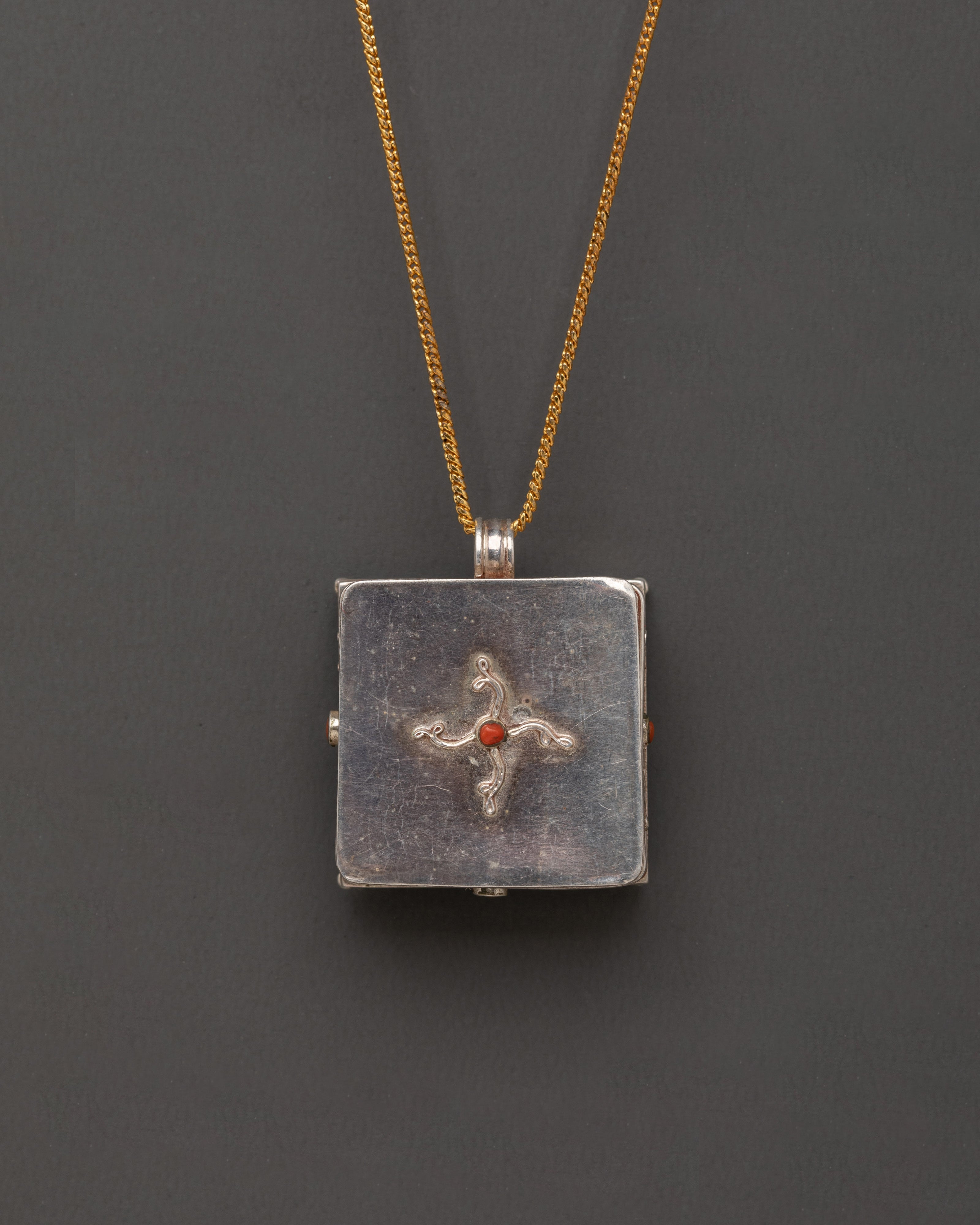 Ghau Box Locket Meditation Jewelry | Tibetan Prayer Pendant