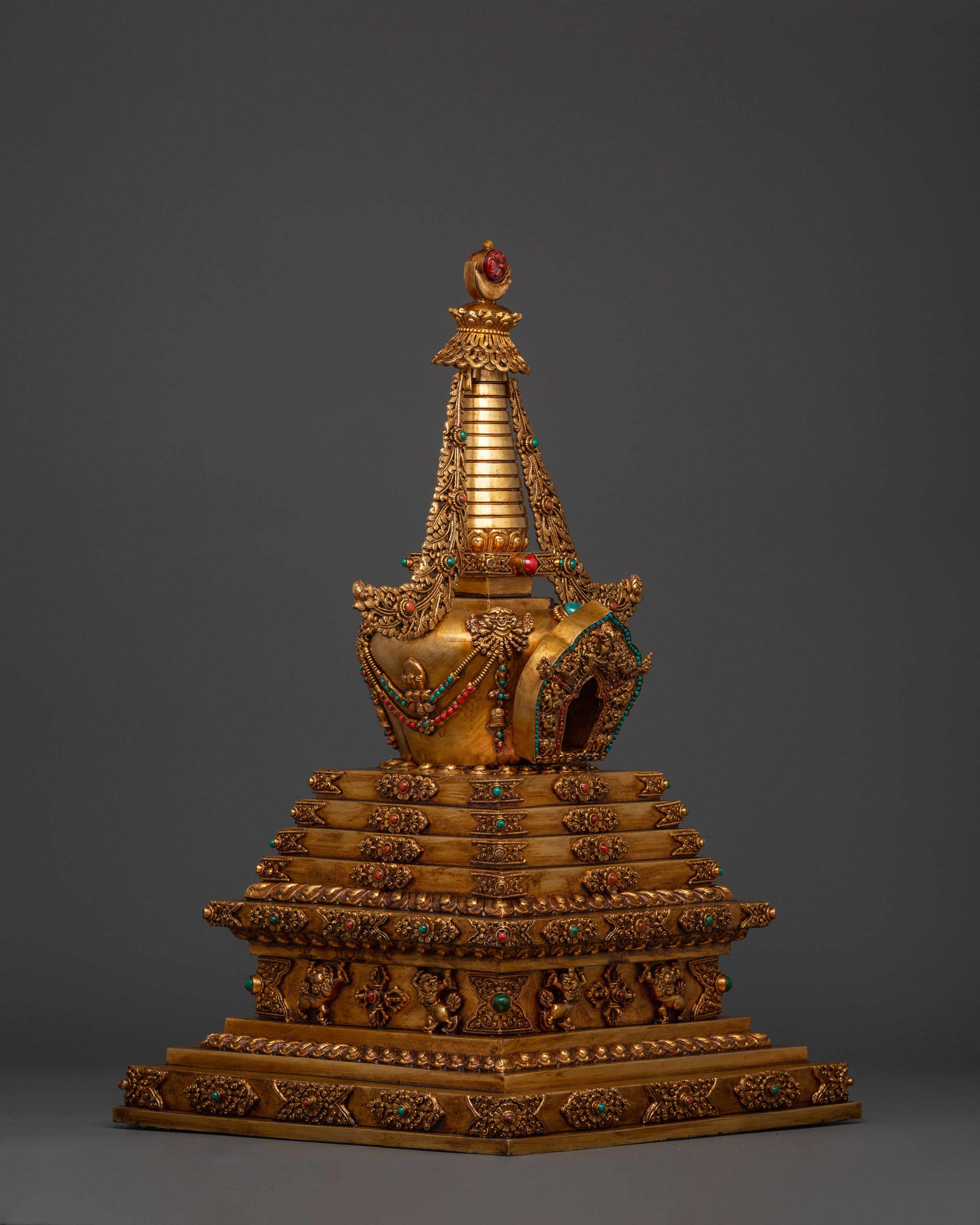 Spiritual Meditation Stupa | Copper & Gold-Plated Tibetan Relic