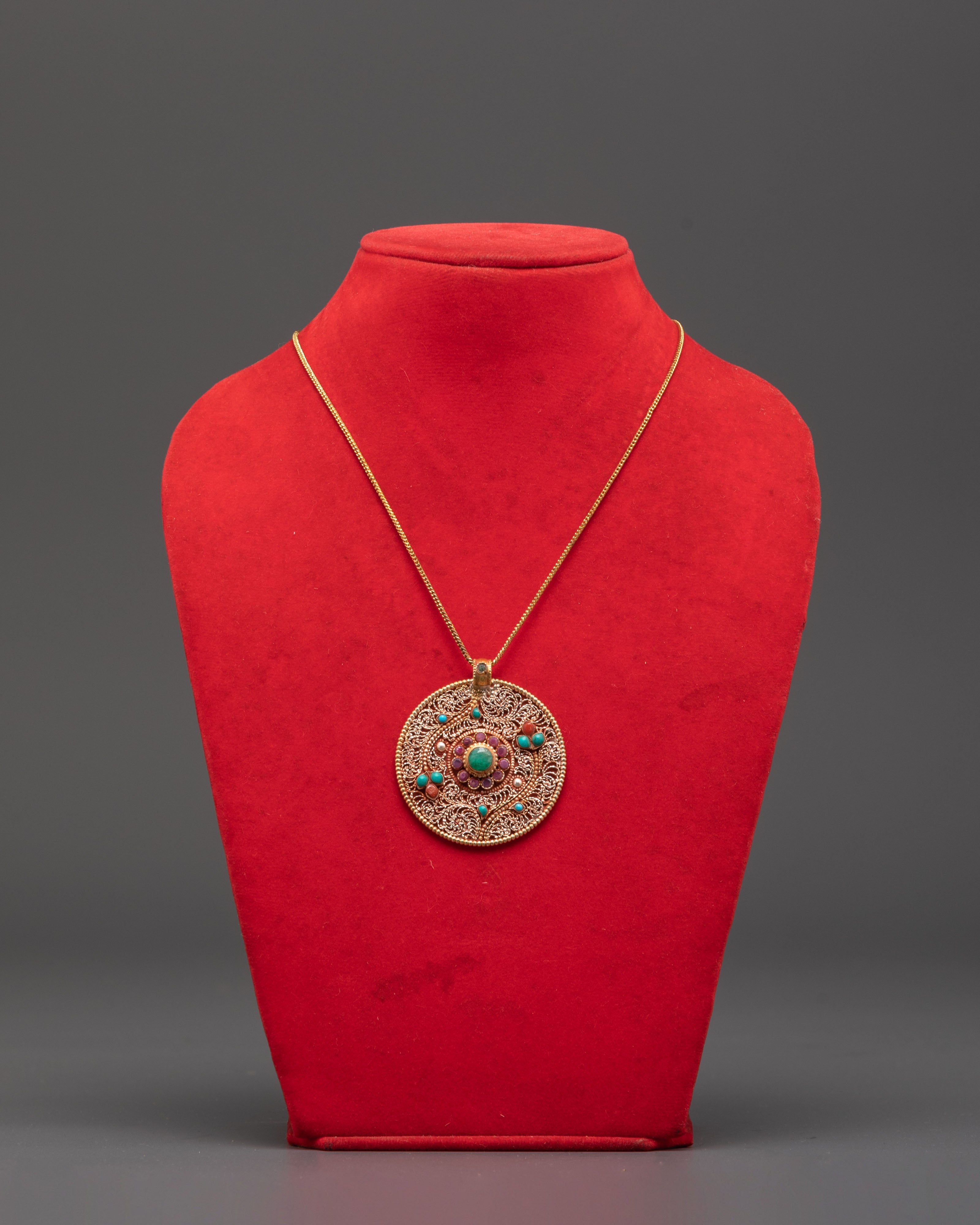 Flower Locket of Panna | Pendant for Spiritual Clarity and Protection