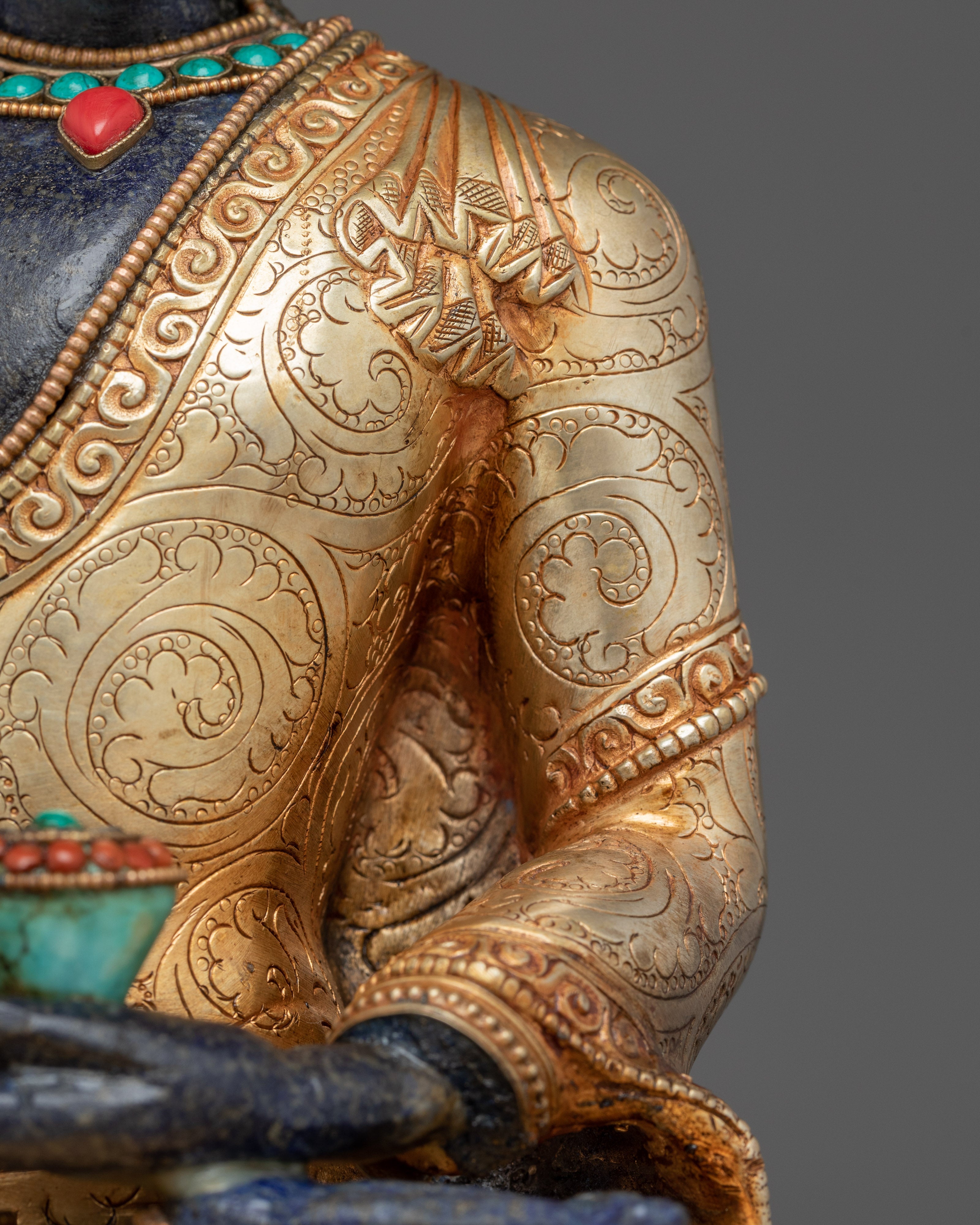 Sacred Enlightened Shakyamuni Buddha Statue | Traditional Tibetan Buddhist Art