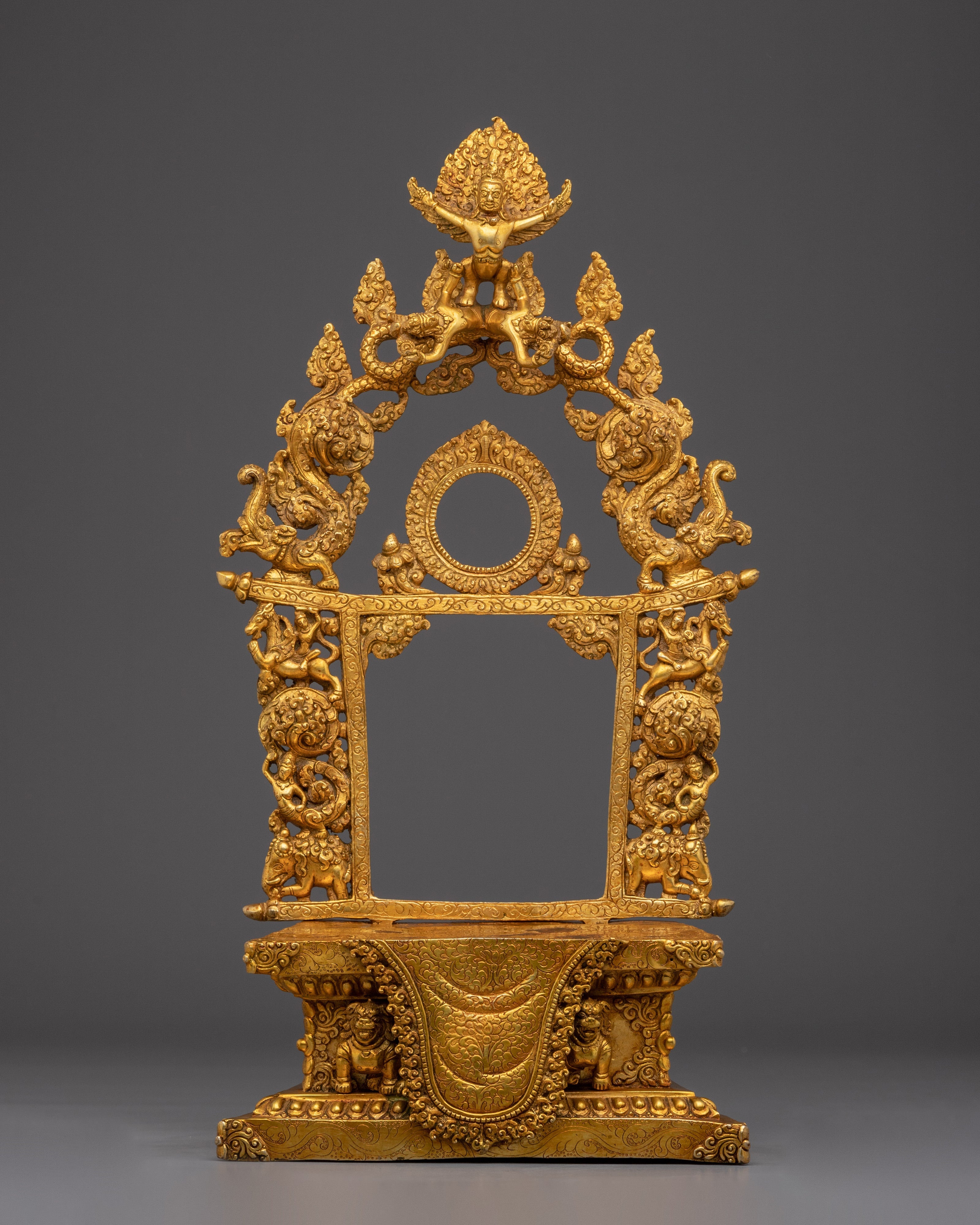 gold-plated-throne-for-deity-statue