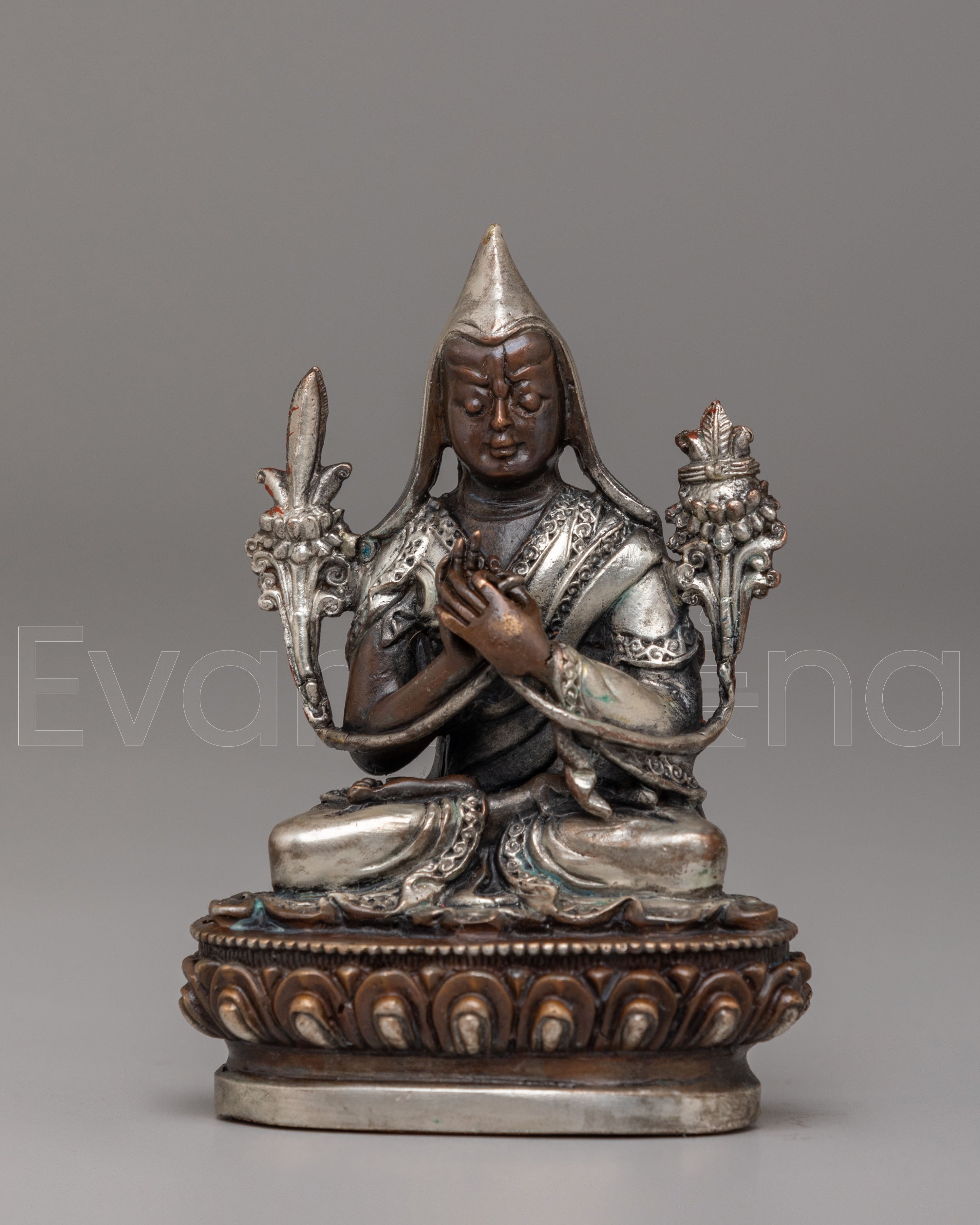 Sacred Tsongkhapa Statue