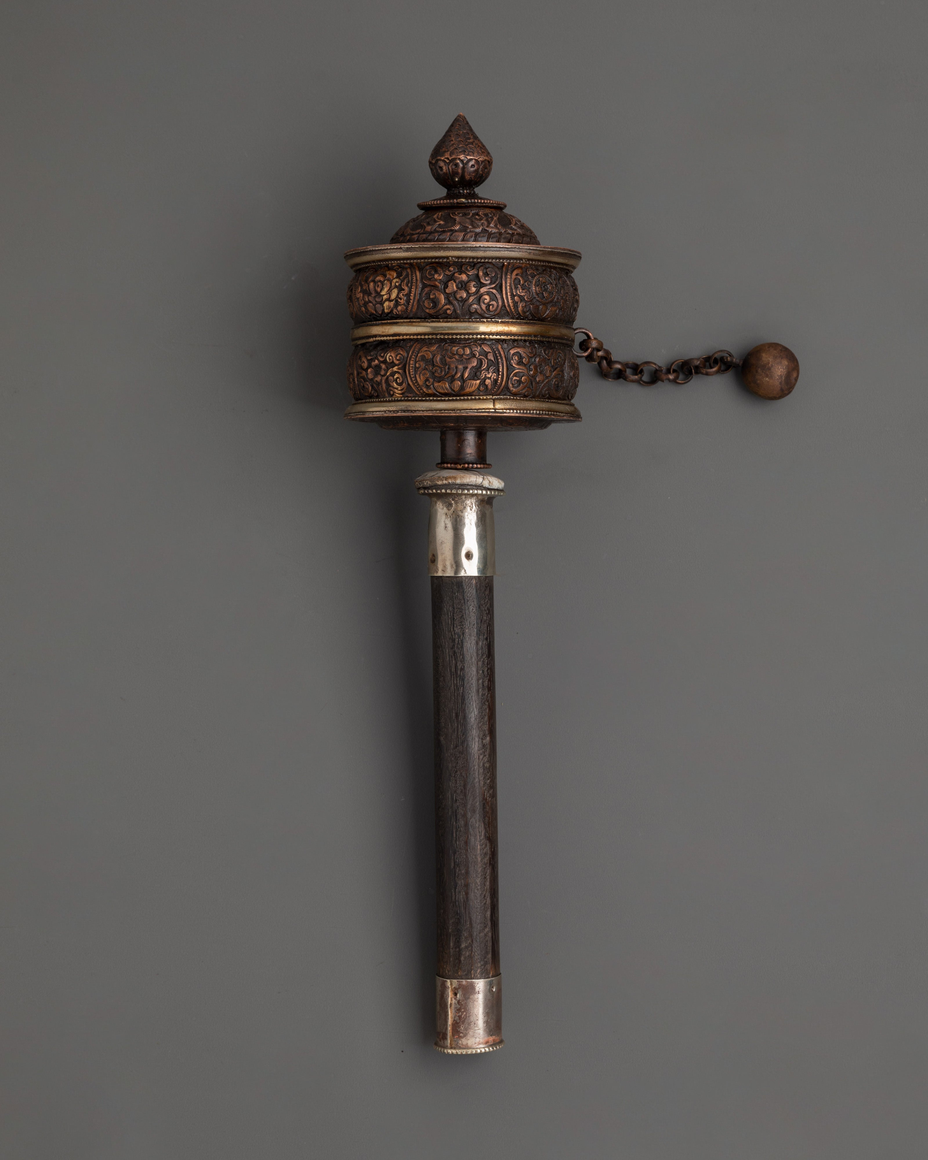 tibetan-hand-spinner-prayer-wheel