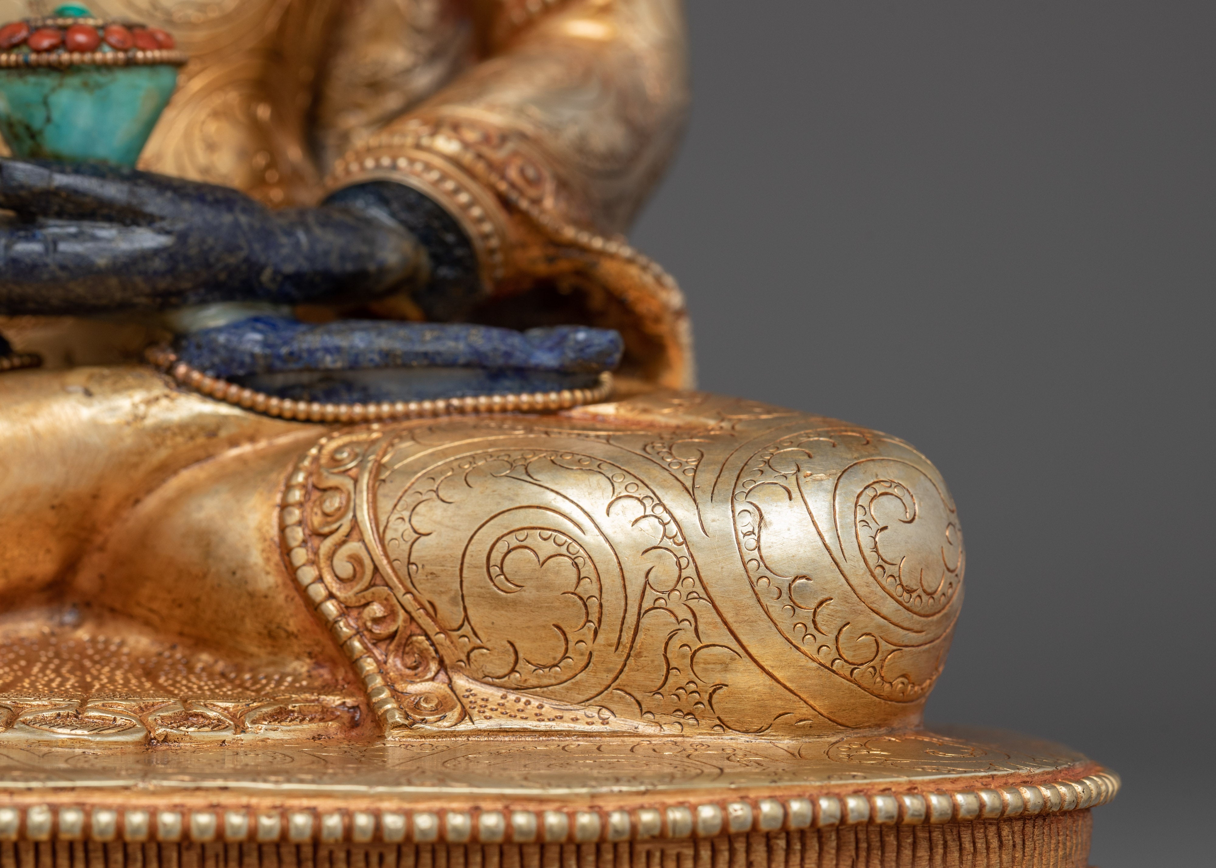 Sacred Enlightened Shakyamuni Buddha Statue | Traditional Tibetan Buddhist Art