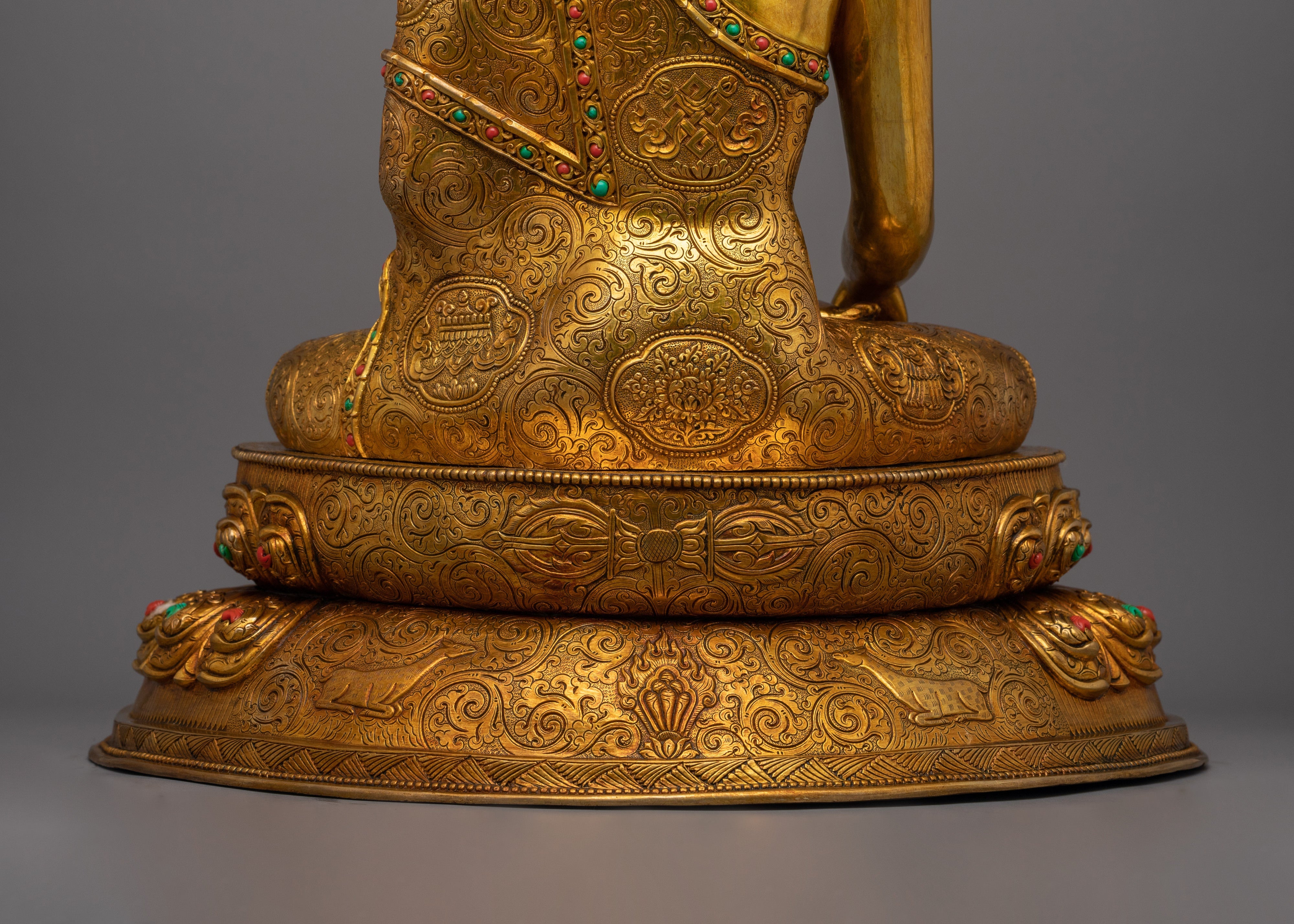 Handcrafted Figurine of Buddha Shakyamuni | A Divine Symbol of Enlightenment