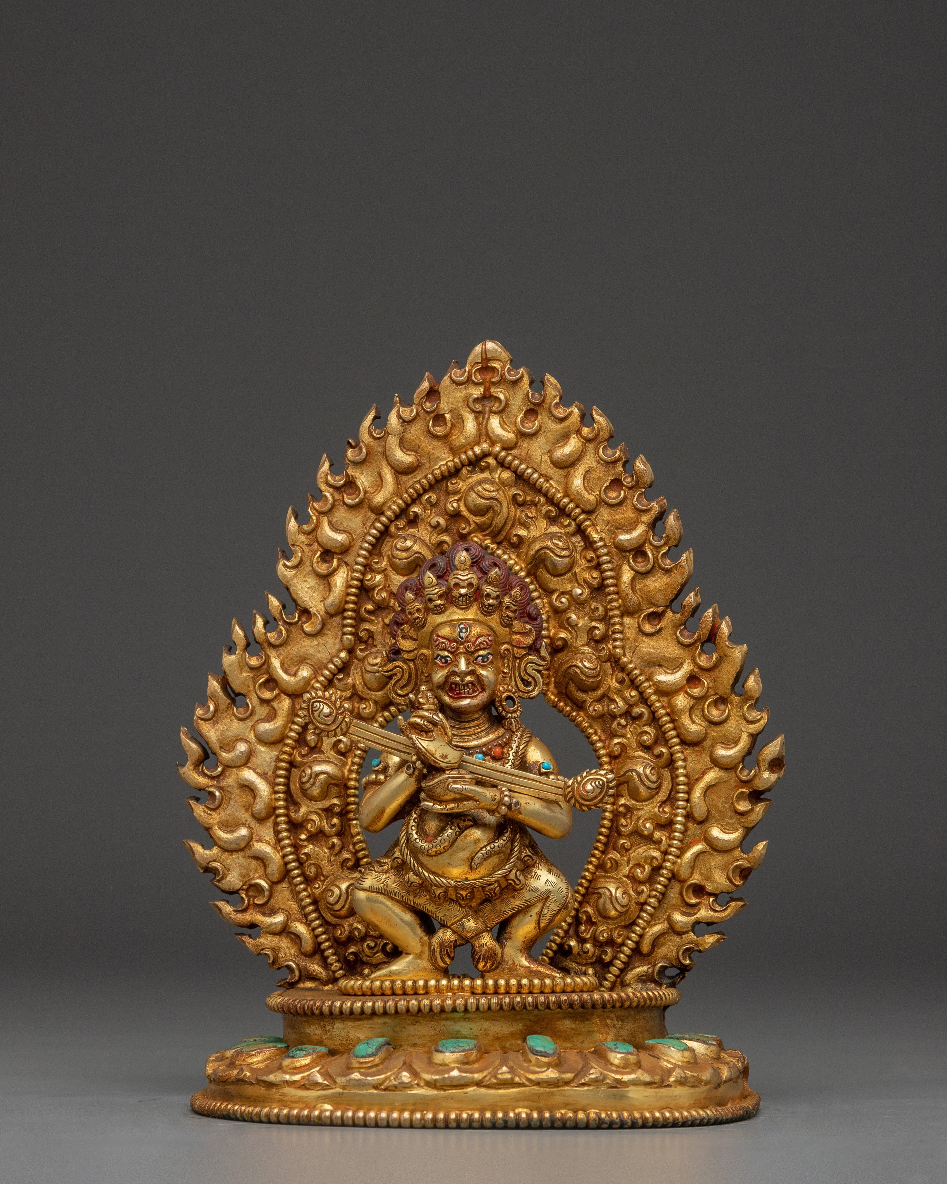 golden-shakyamahakala-statue