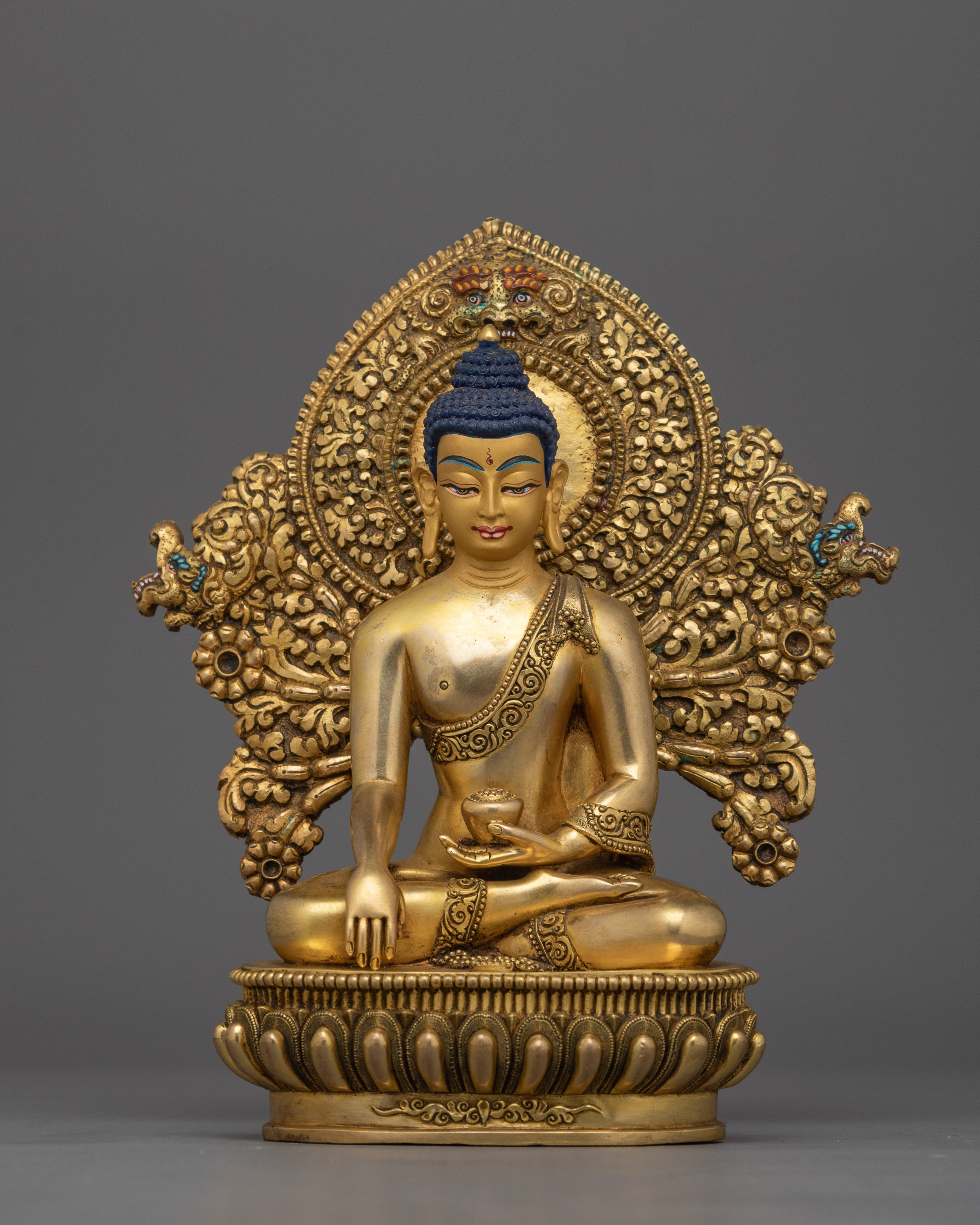 shakyamuni-buddha-meditating-figurine