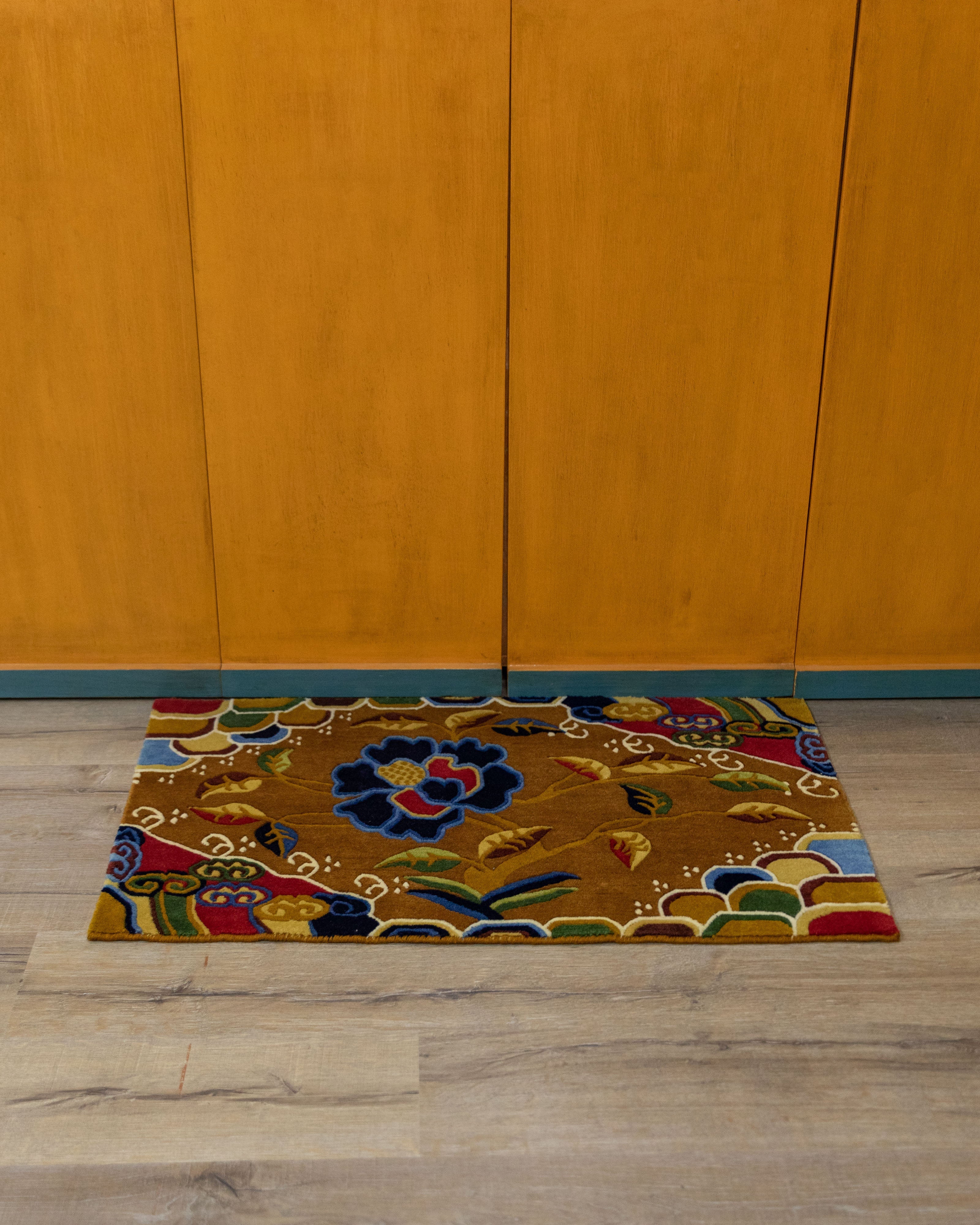 Handcrafted Floral Knotted Rug