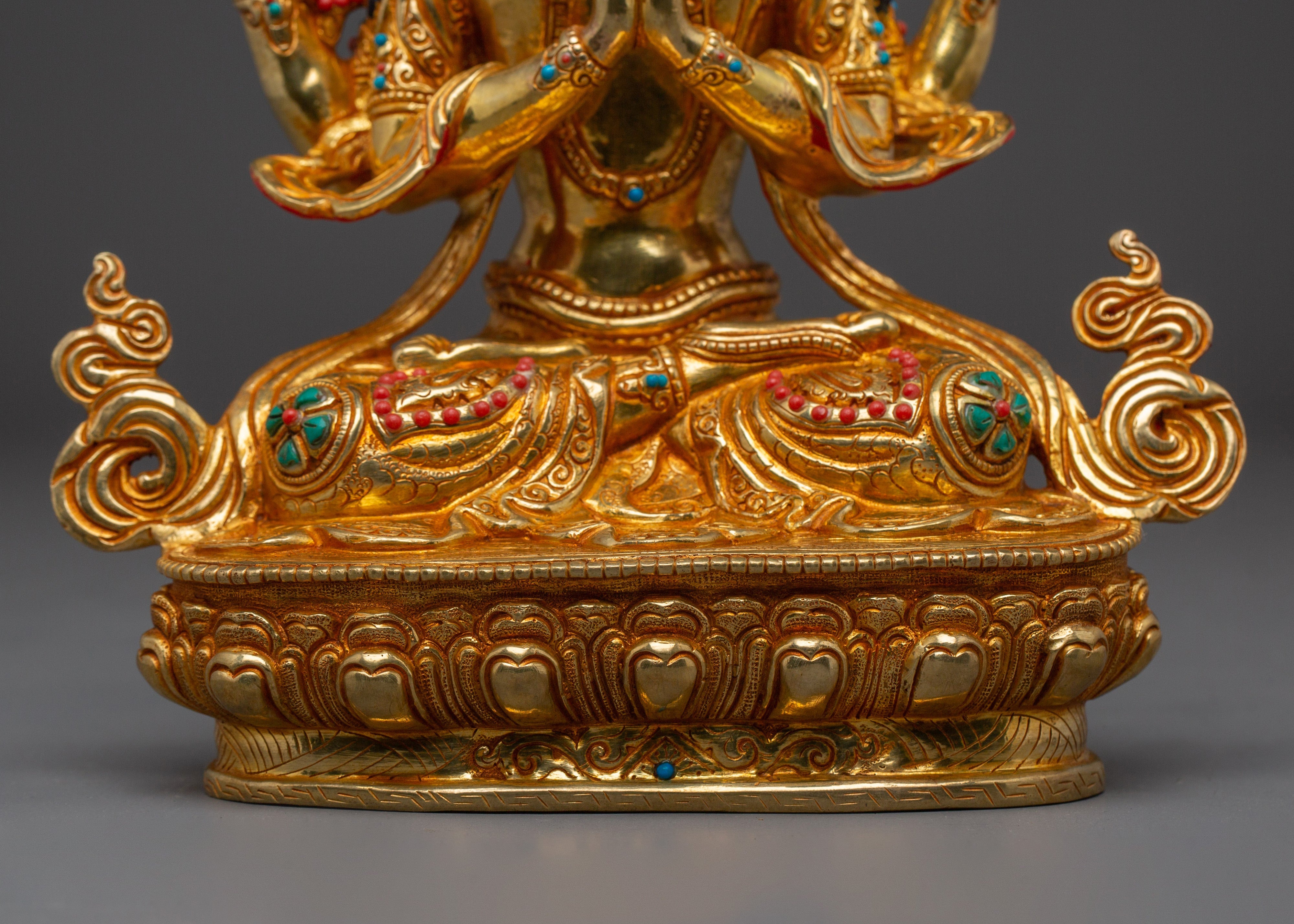 Deity of Great Compassion Chenrezig | The one who looks with unwavering eye