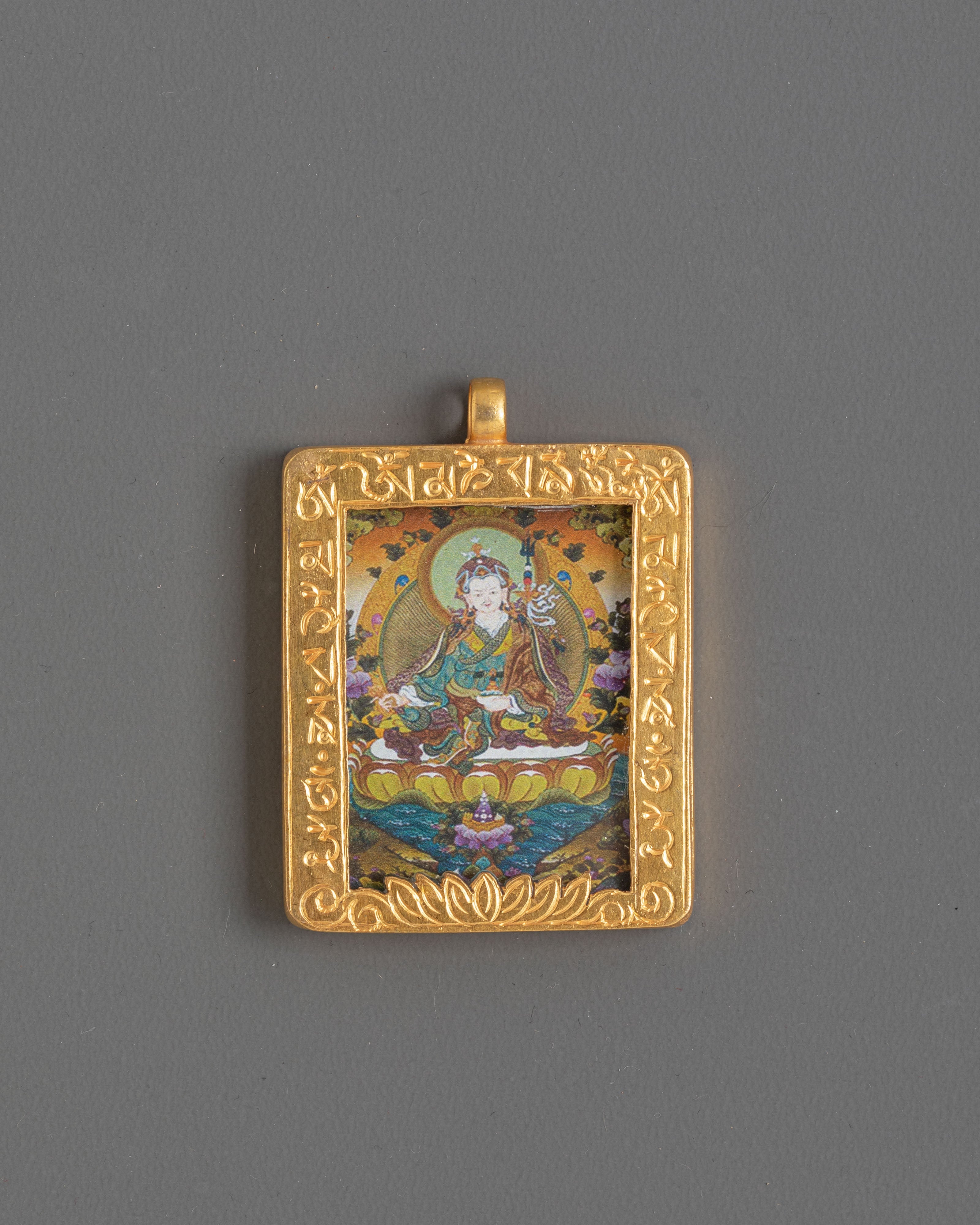 padmasambhava-locket