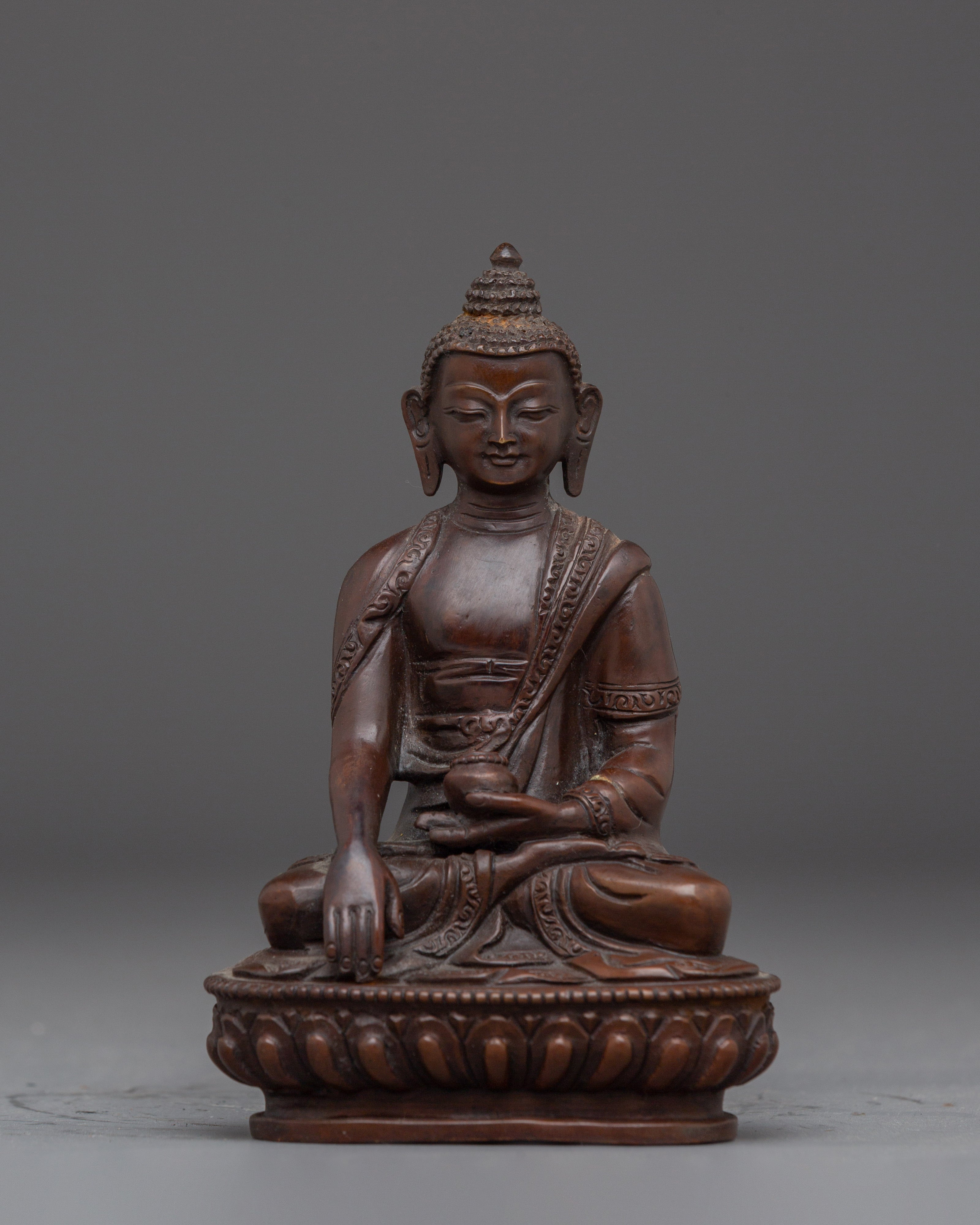 oxidized-peace-symbol-shakyamuni-buddha