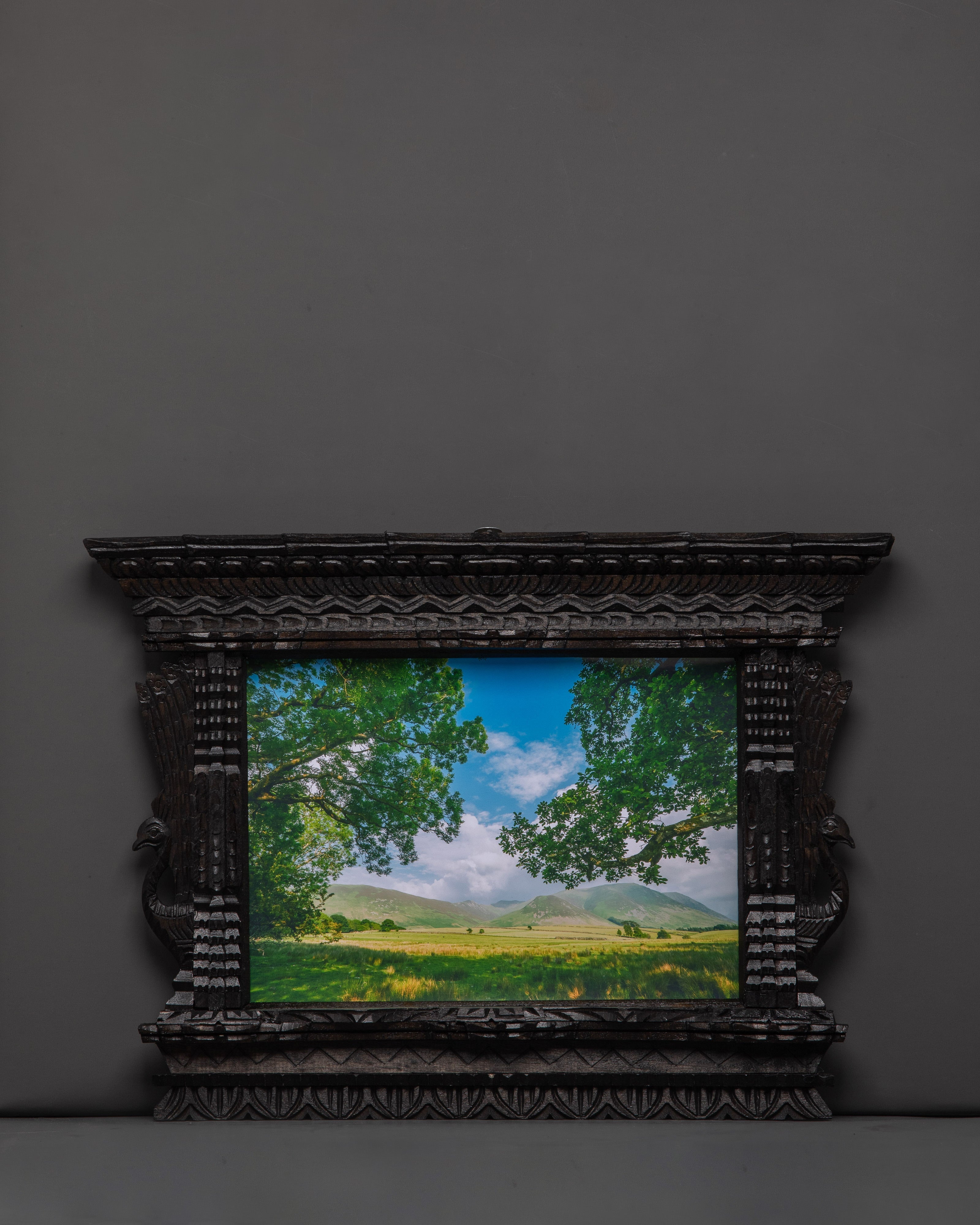 Hand-Carved Traditional Wood Frame Wall Hanging | Decorative Photo Frame