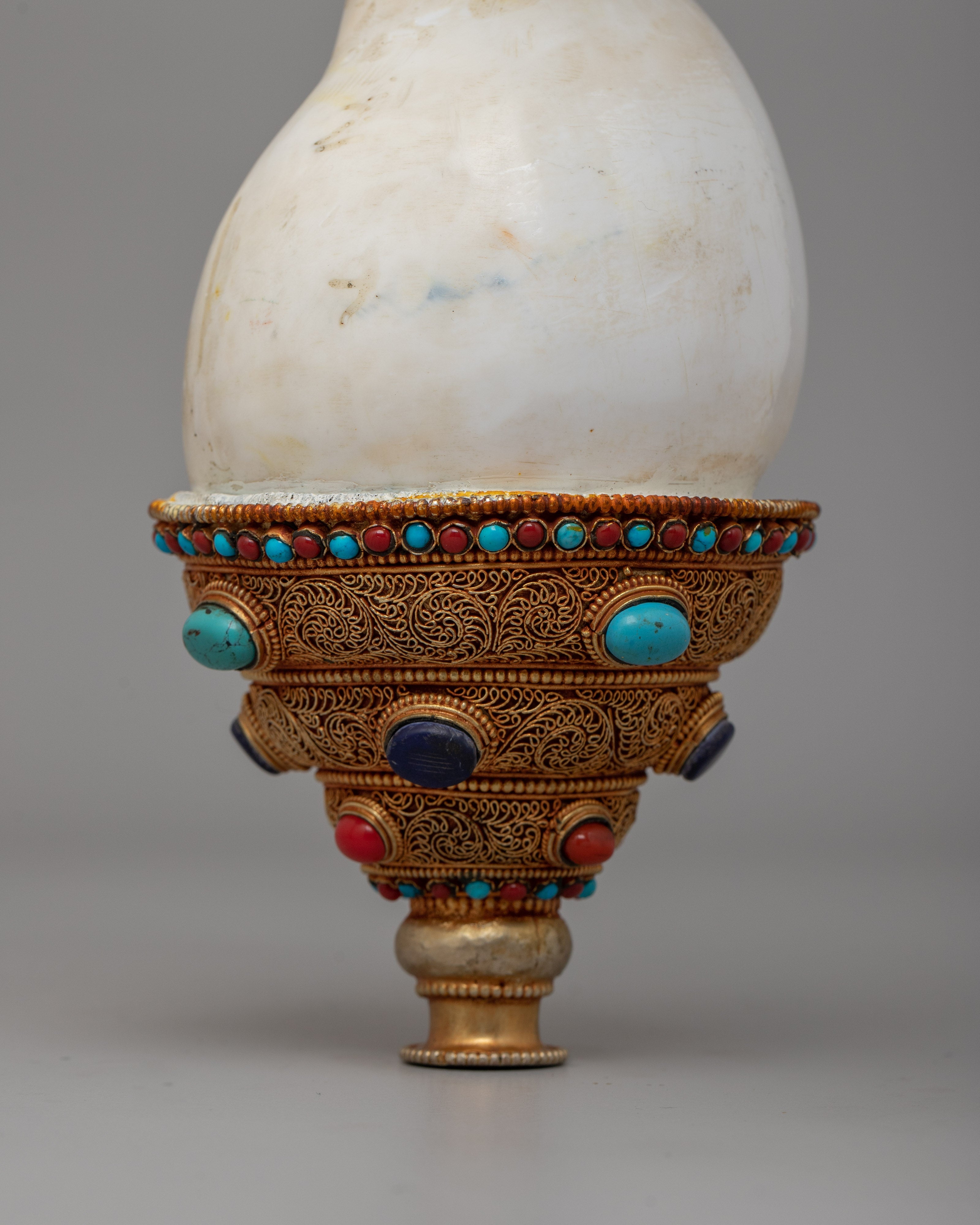 Gold-Plated Ritual Conch Shell | A sacred Buddhist Artifact for Decor and Rituals