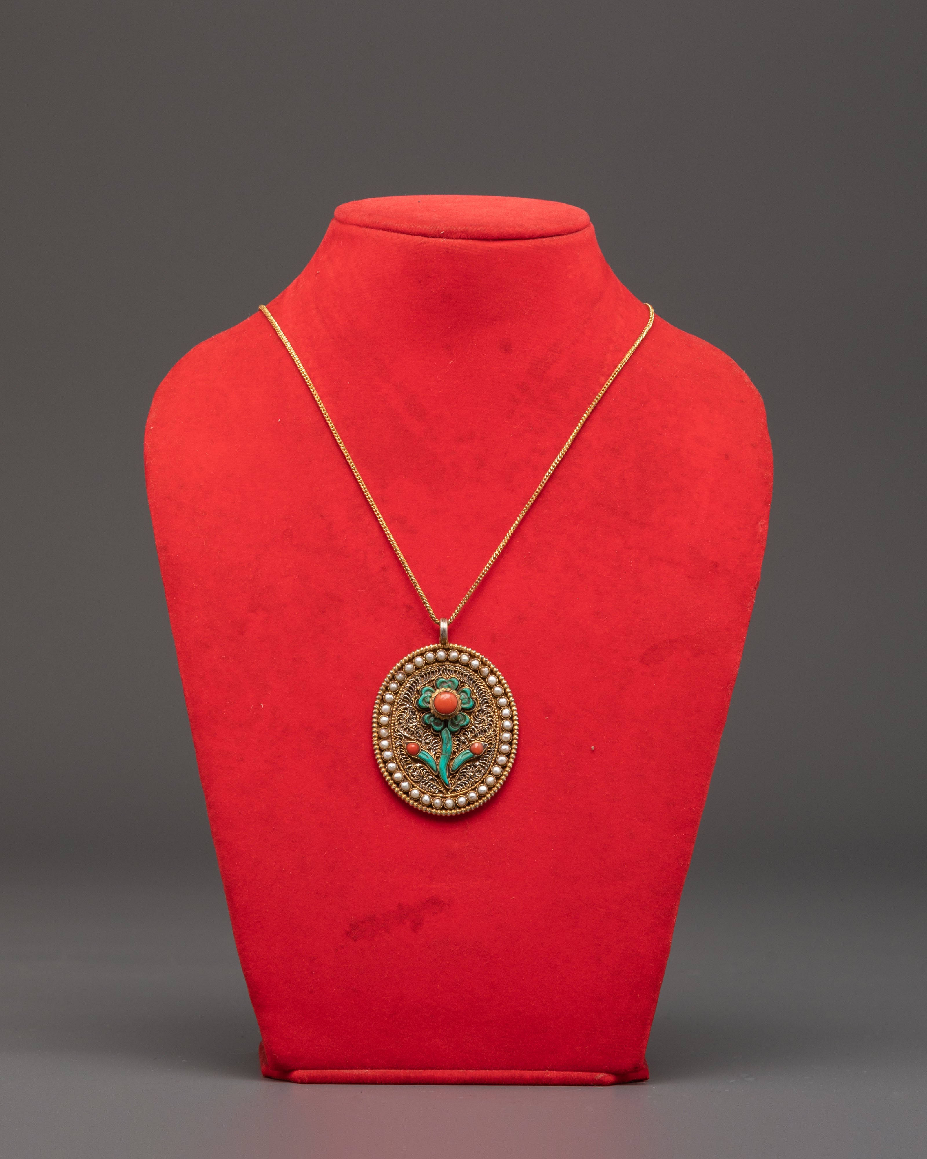 Sacred Tibetan Locket Pendant | Buddhist Jewelry for Spiritual Clarity