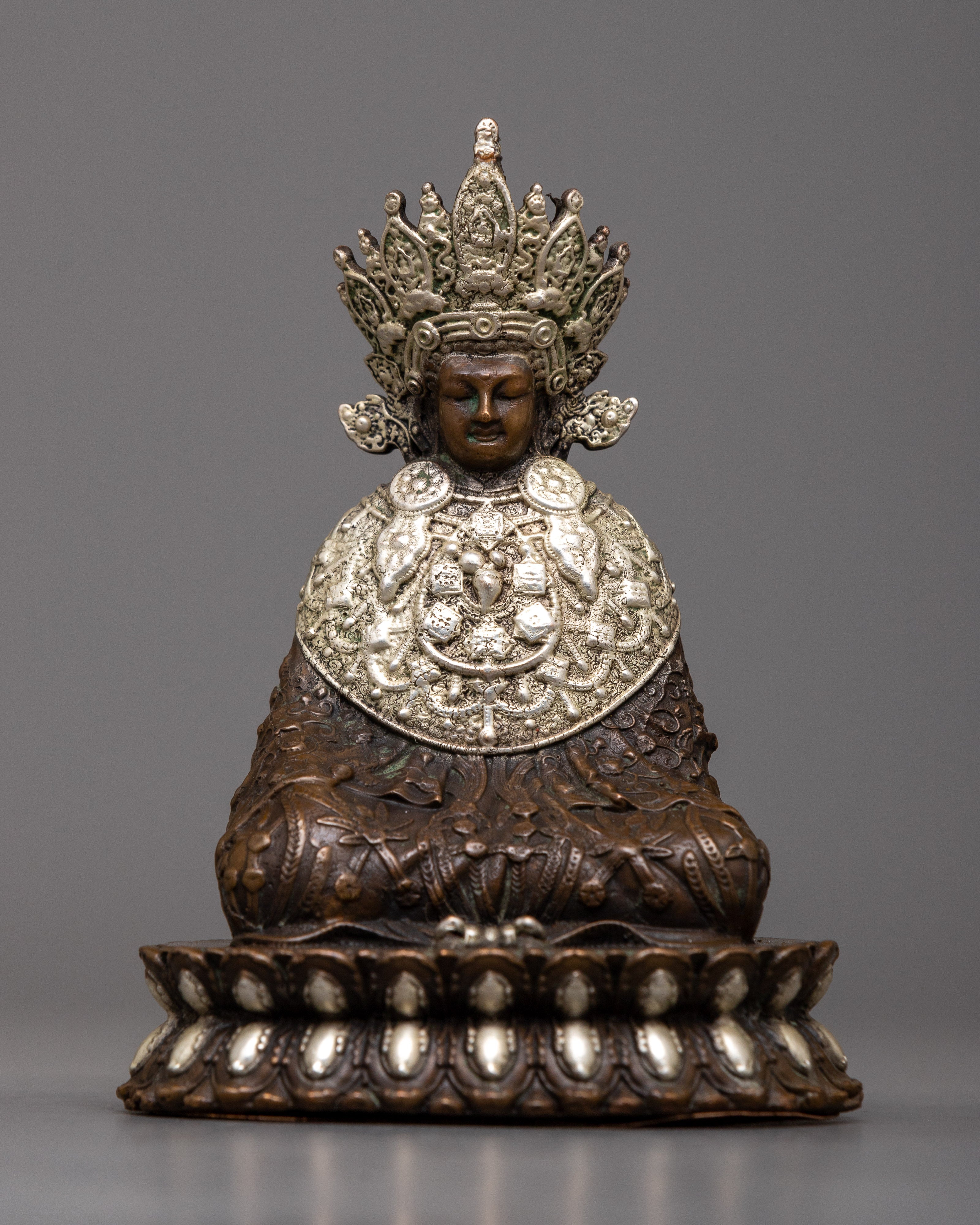 Enlightenment Buddha Statue