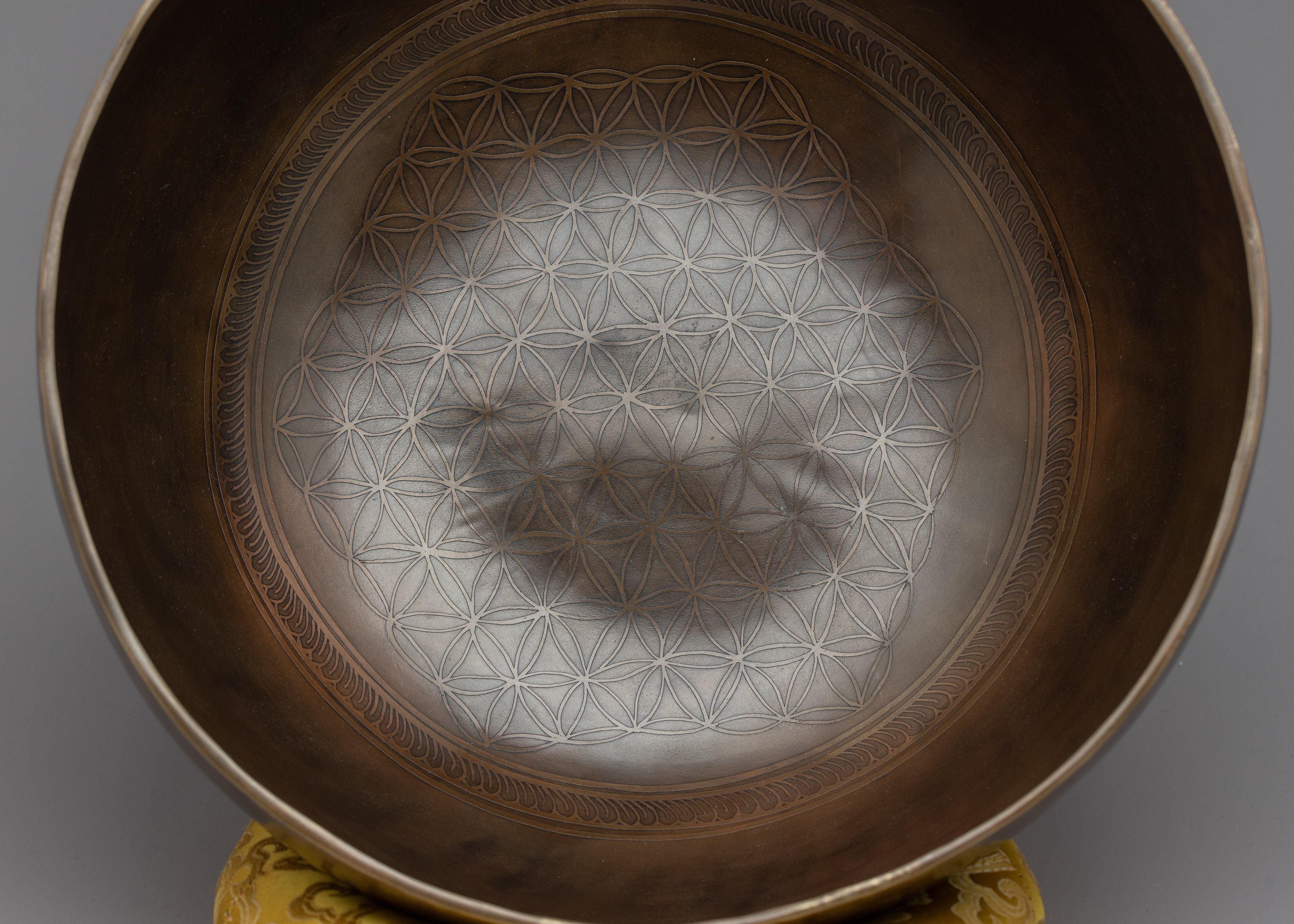 Sound Healing Singing Bowl | Dive Deep into Sound Healing & Relaxation