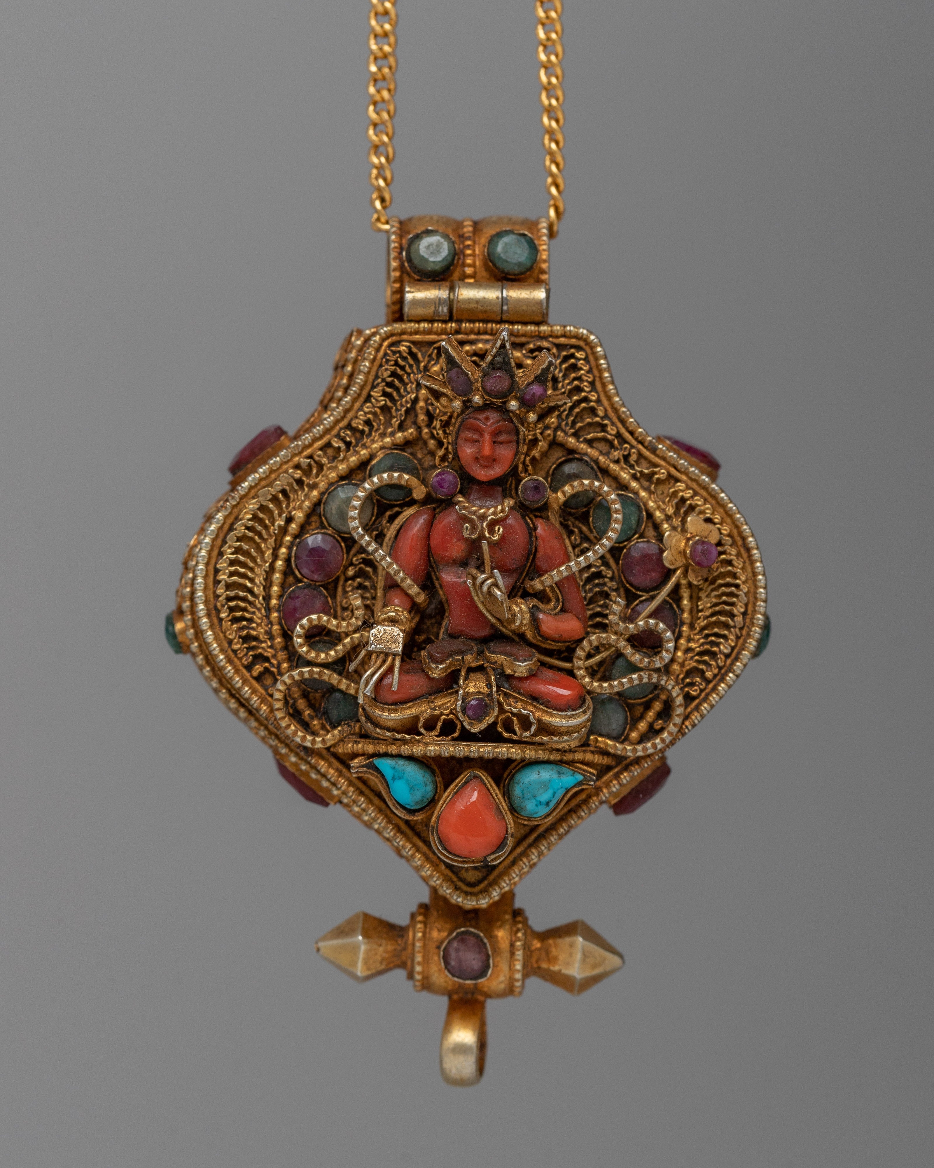 buddha locket gold
