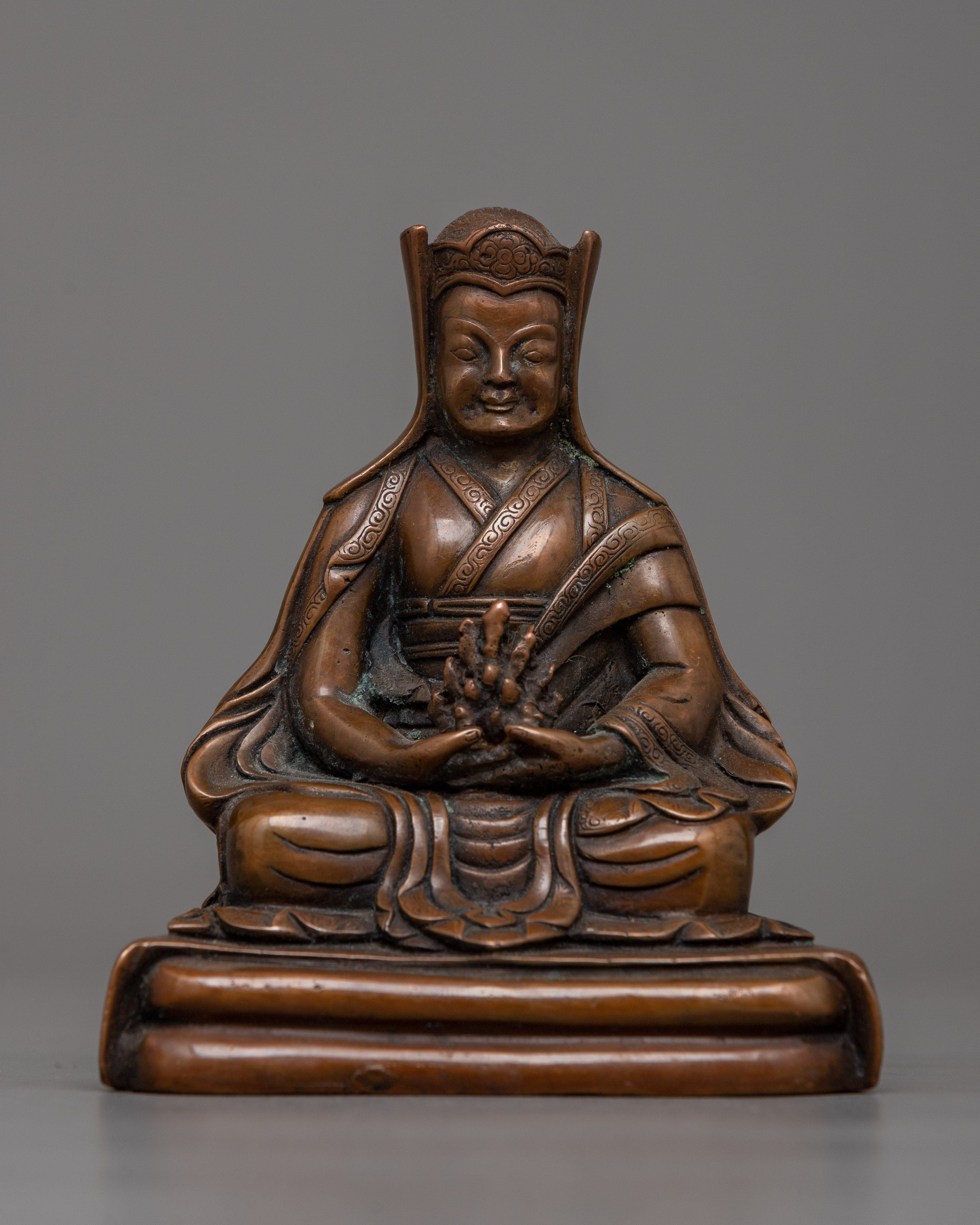 Machine Made Gompopa Statue