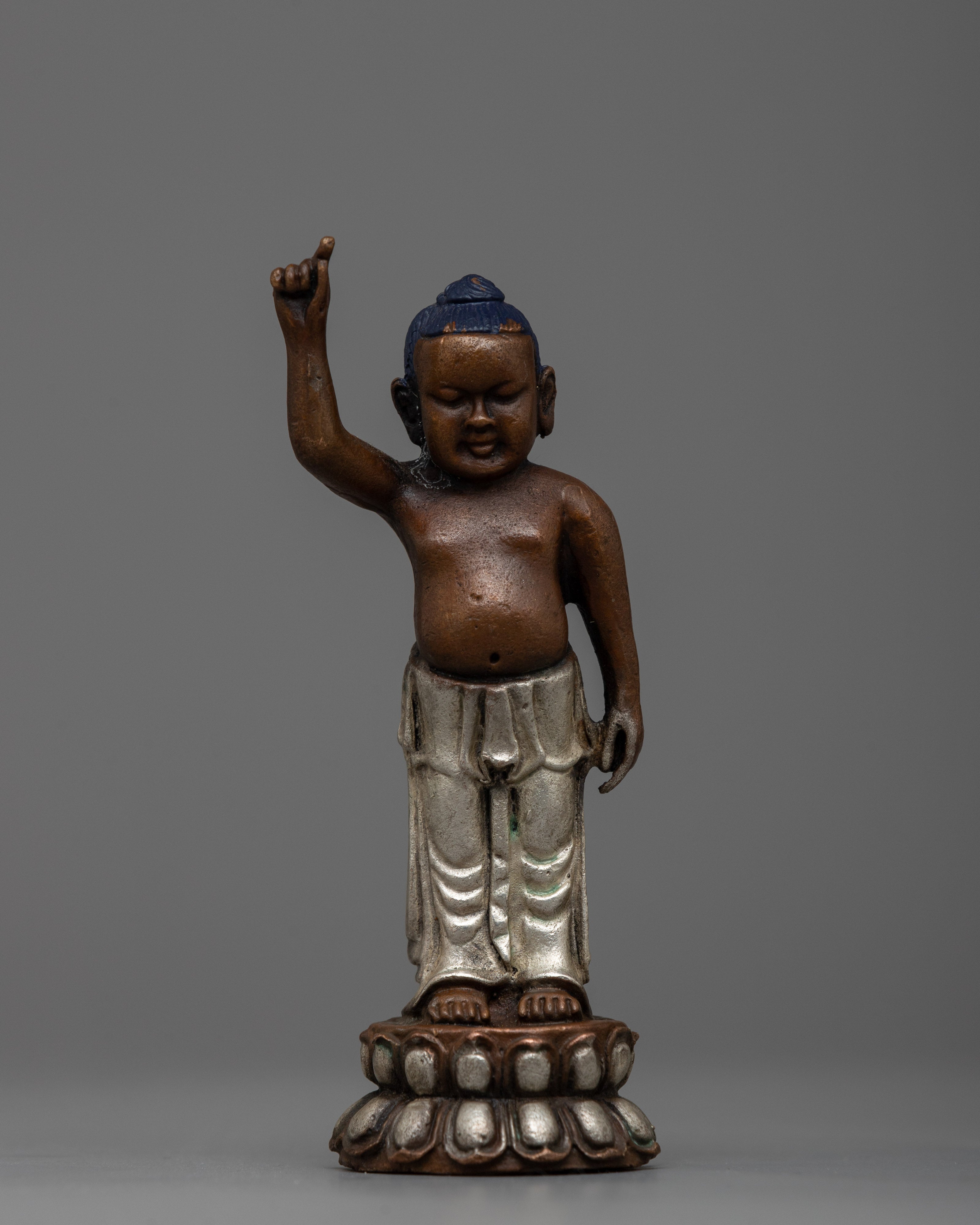 Buddha Standing Statue