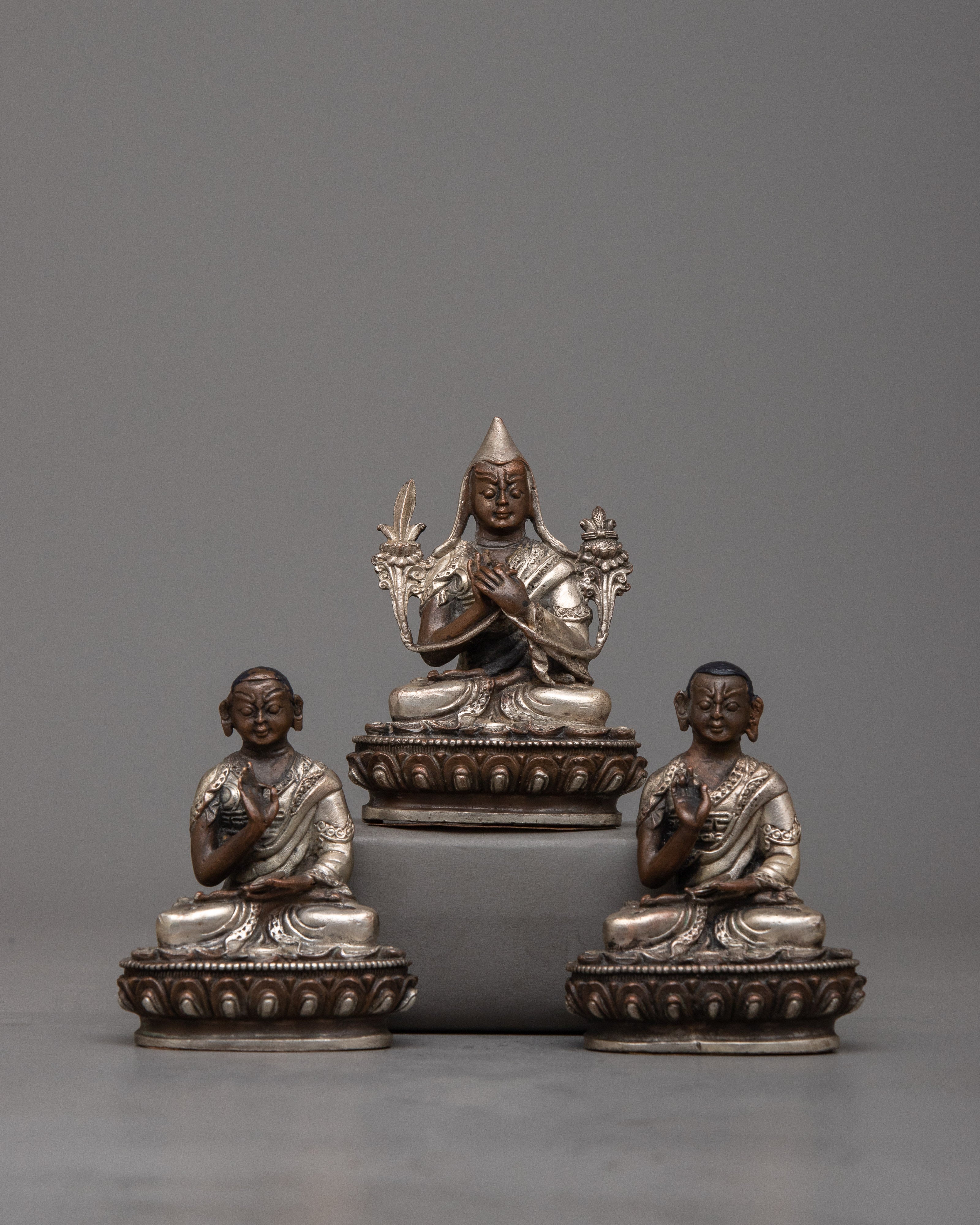 Tsongkhapa with Two Disciples Statue