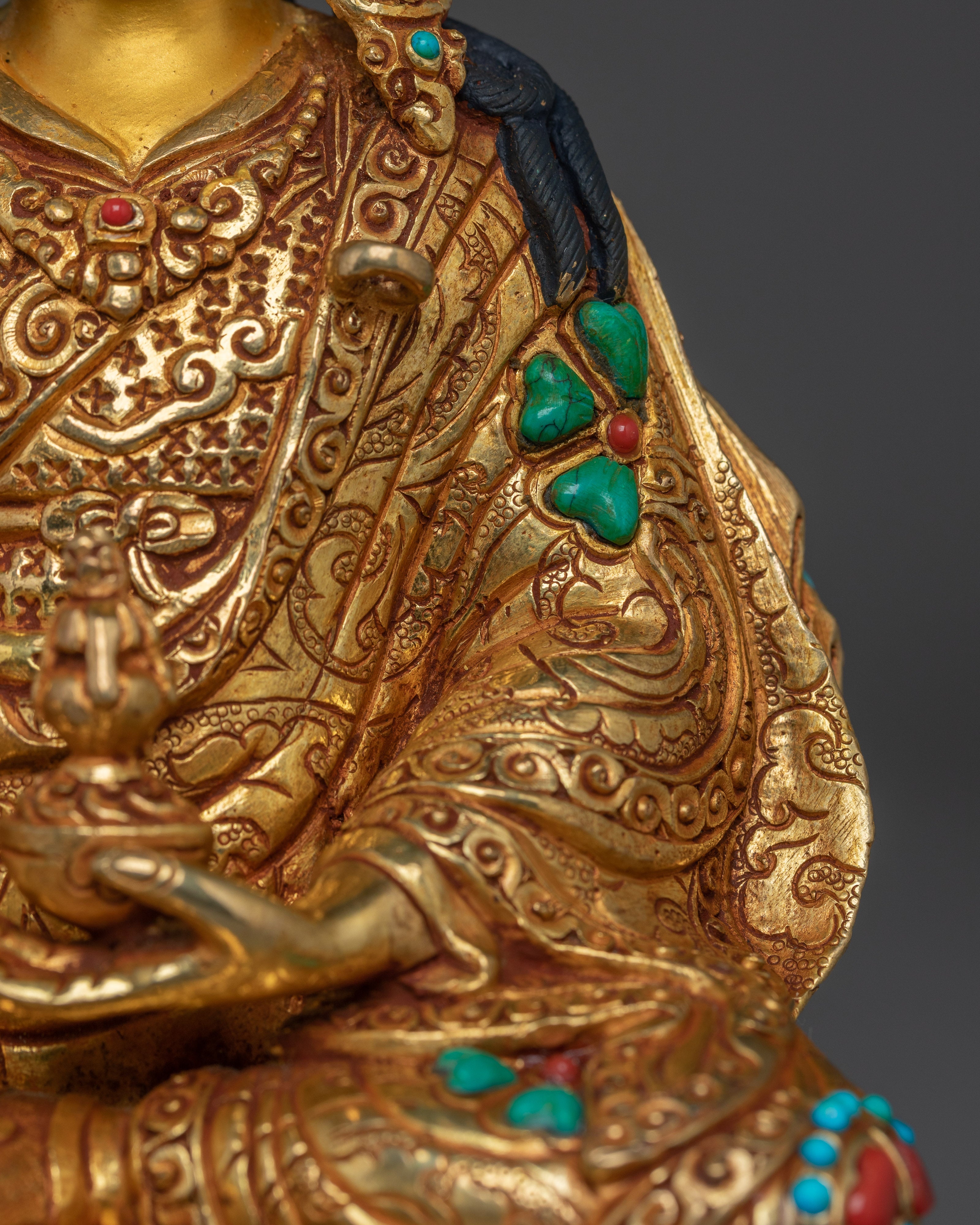Radiant Guru Rinpoche Statue | Himalayan Padmasambhava Artwork