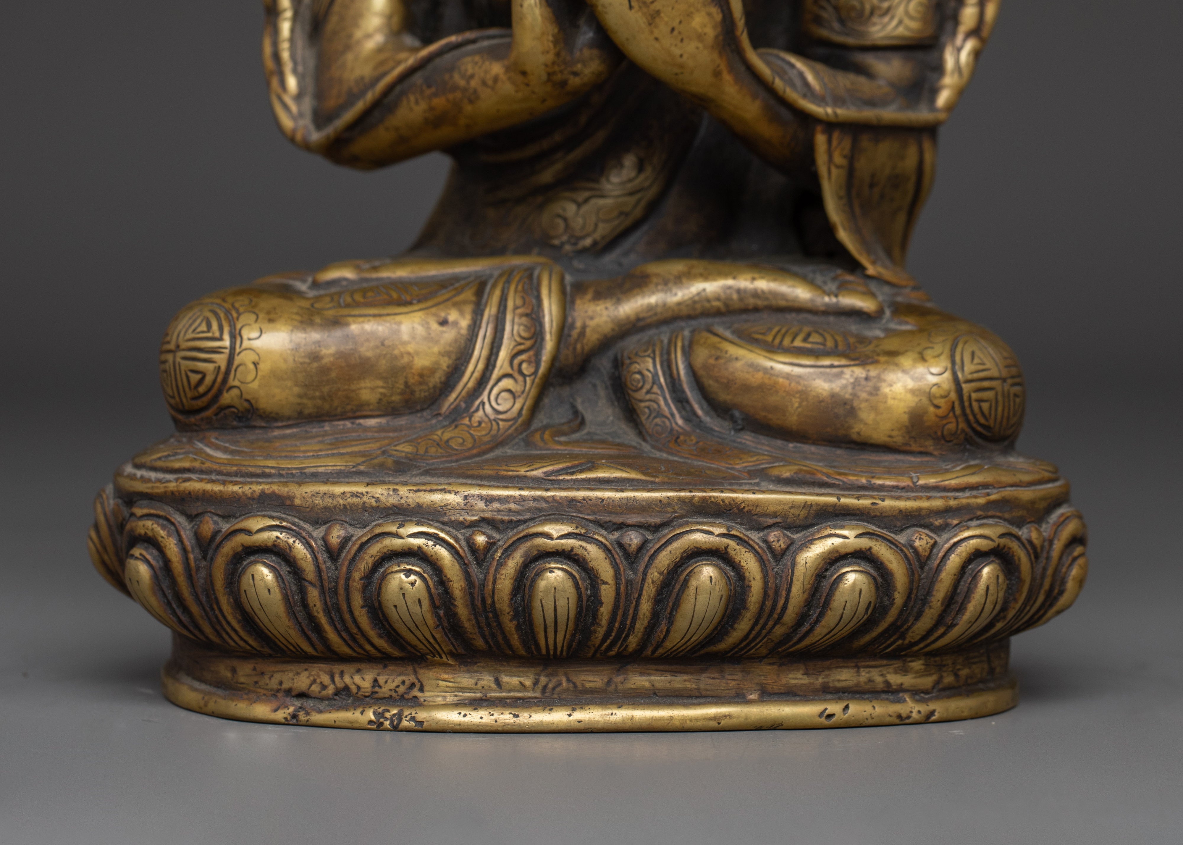 Buddhist Master Tsongkhapa Statue | Philosopher and Spiritual Teacher