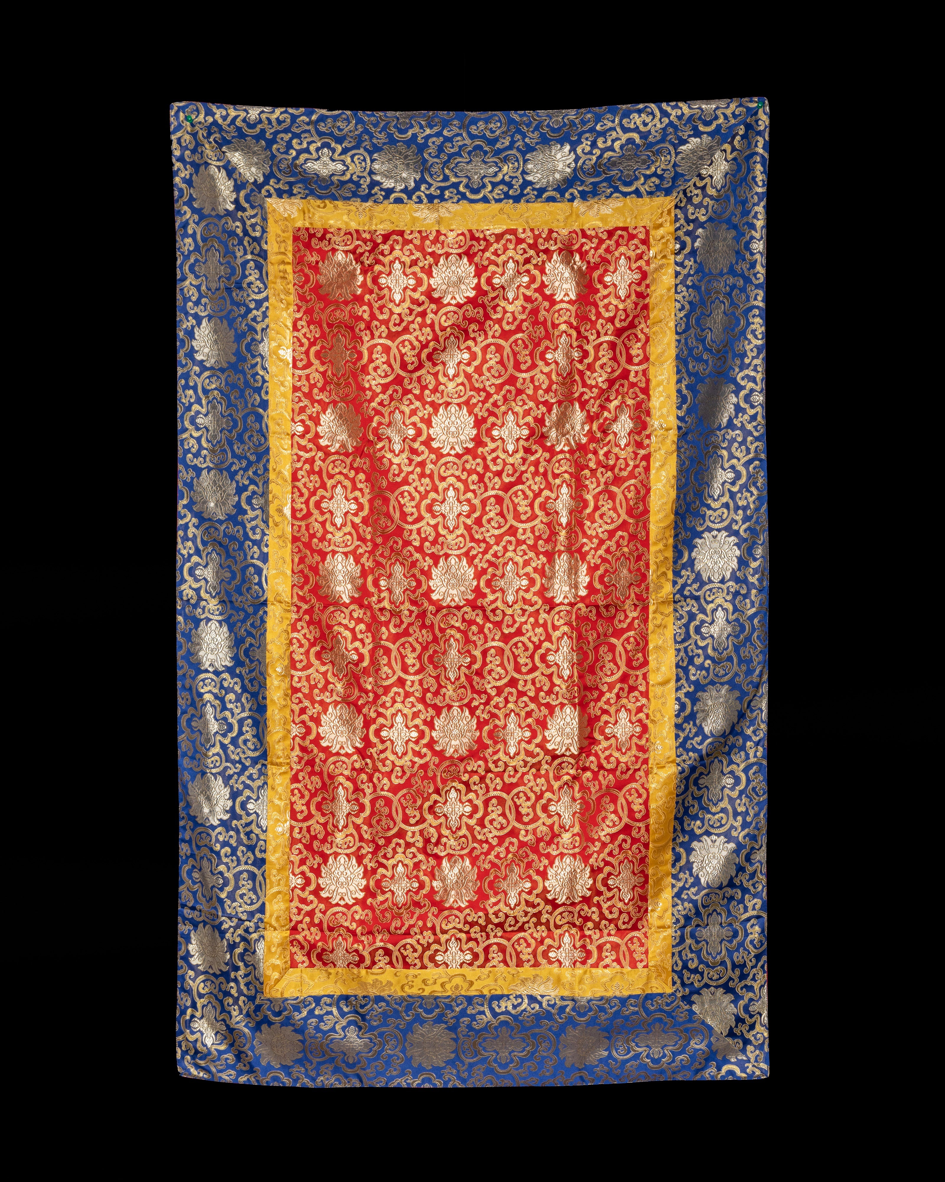 Decorative Table Cloth | Stylish and Artistic Home Accent
