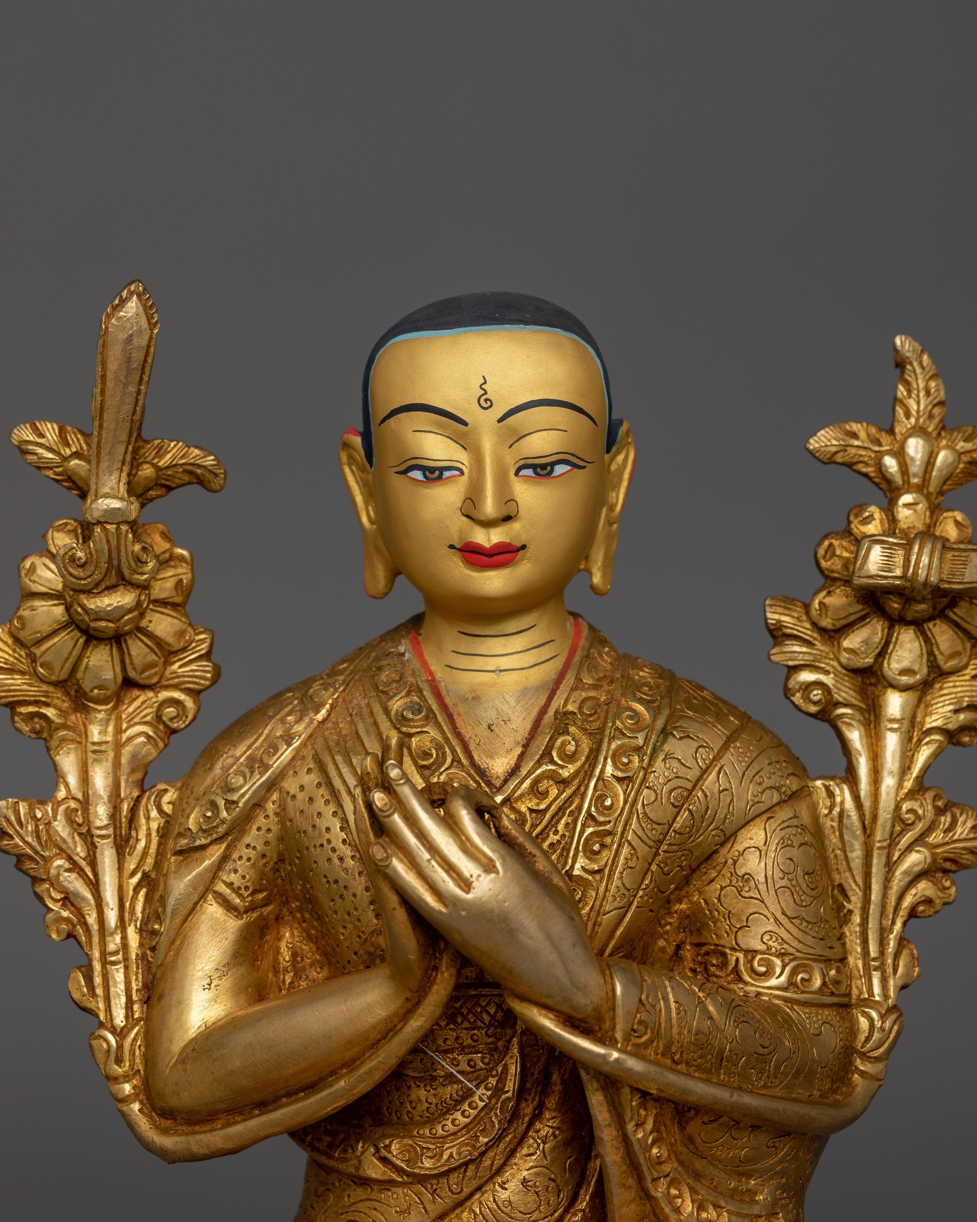 Himalayan Figurine of Tsongkhapa Set | The Ocean of Wisdom