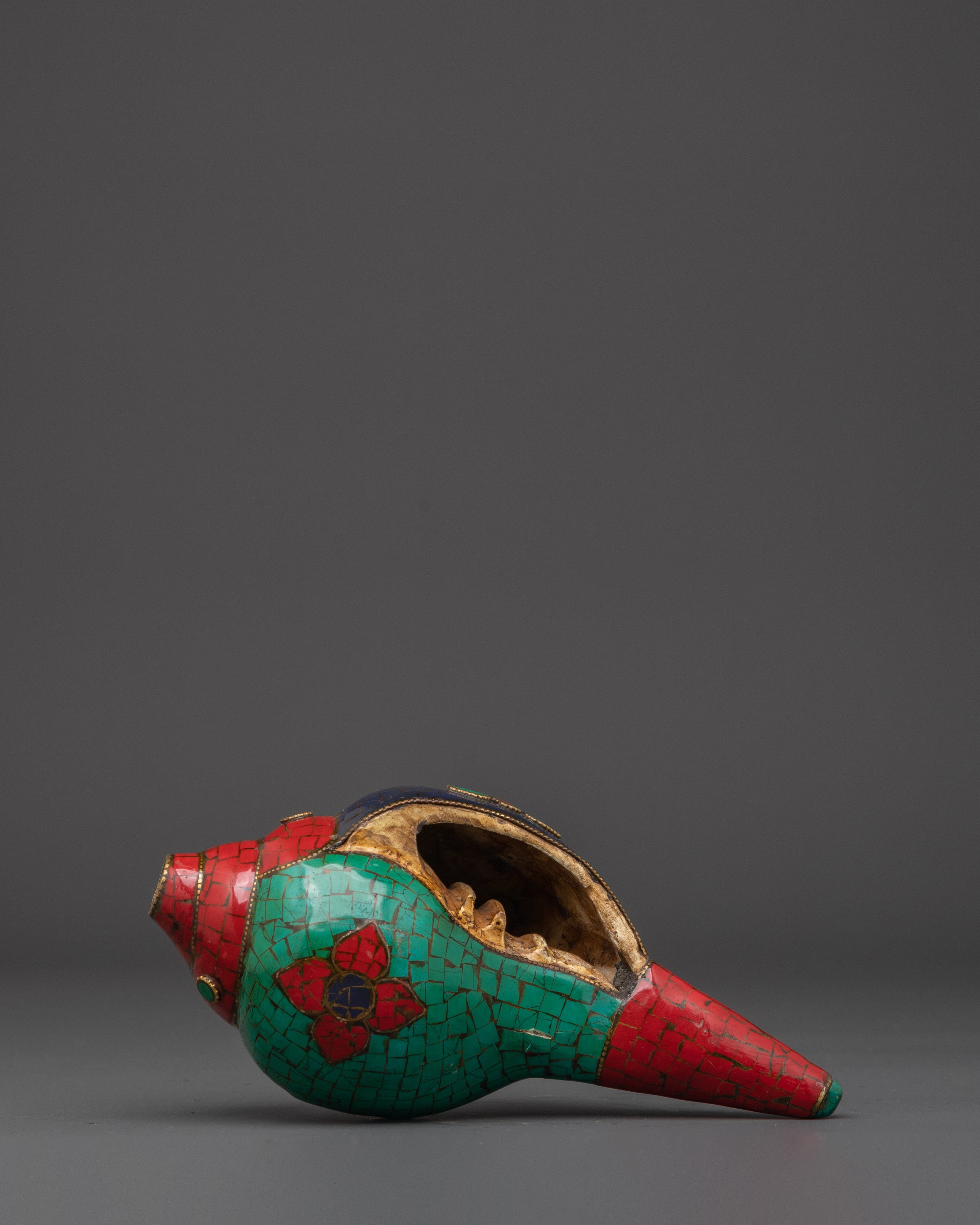 Handcrafted Conch | Tibetan Sankha for Puja and Altar