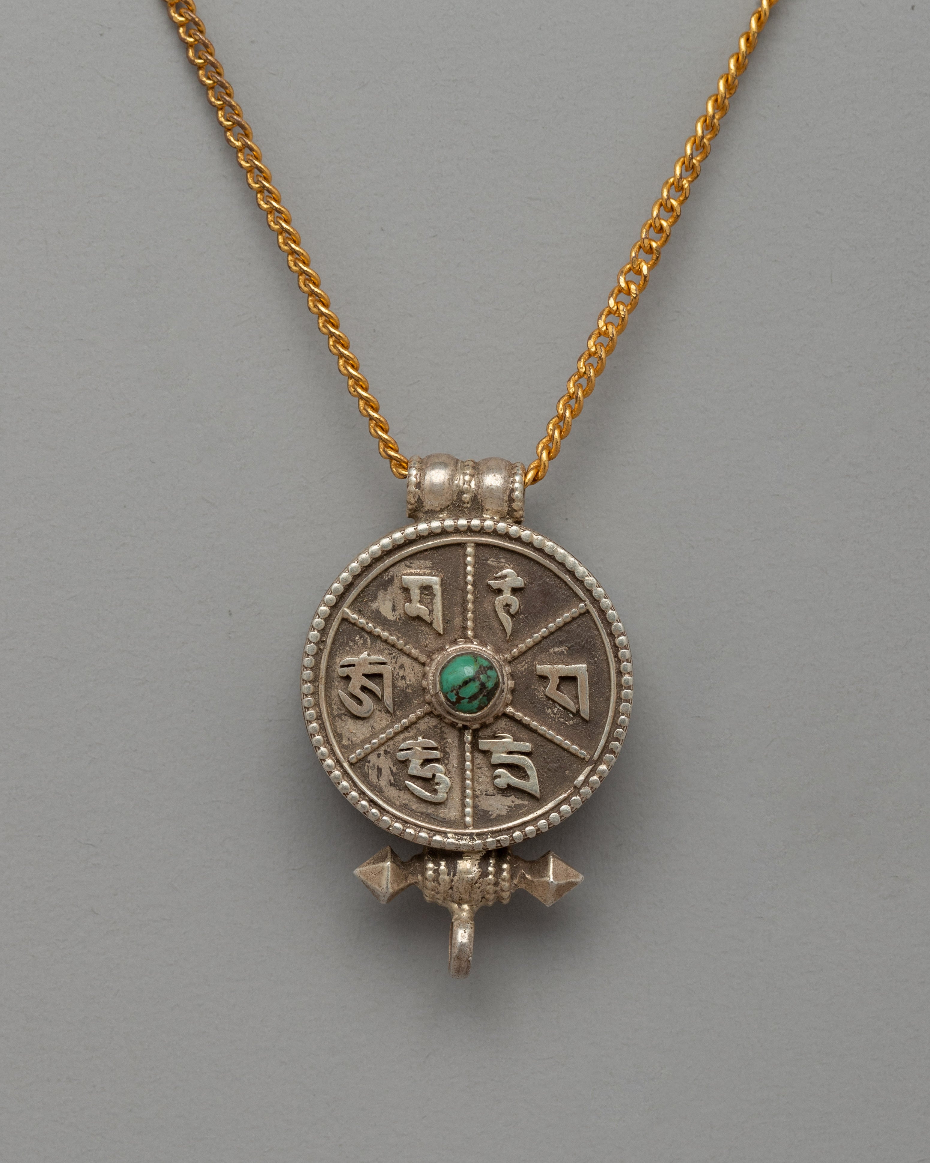 Chenresig Mantra Ghau Locket