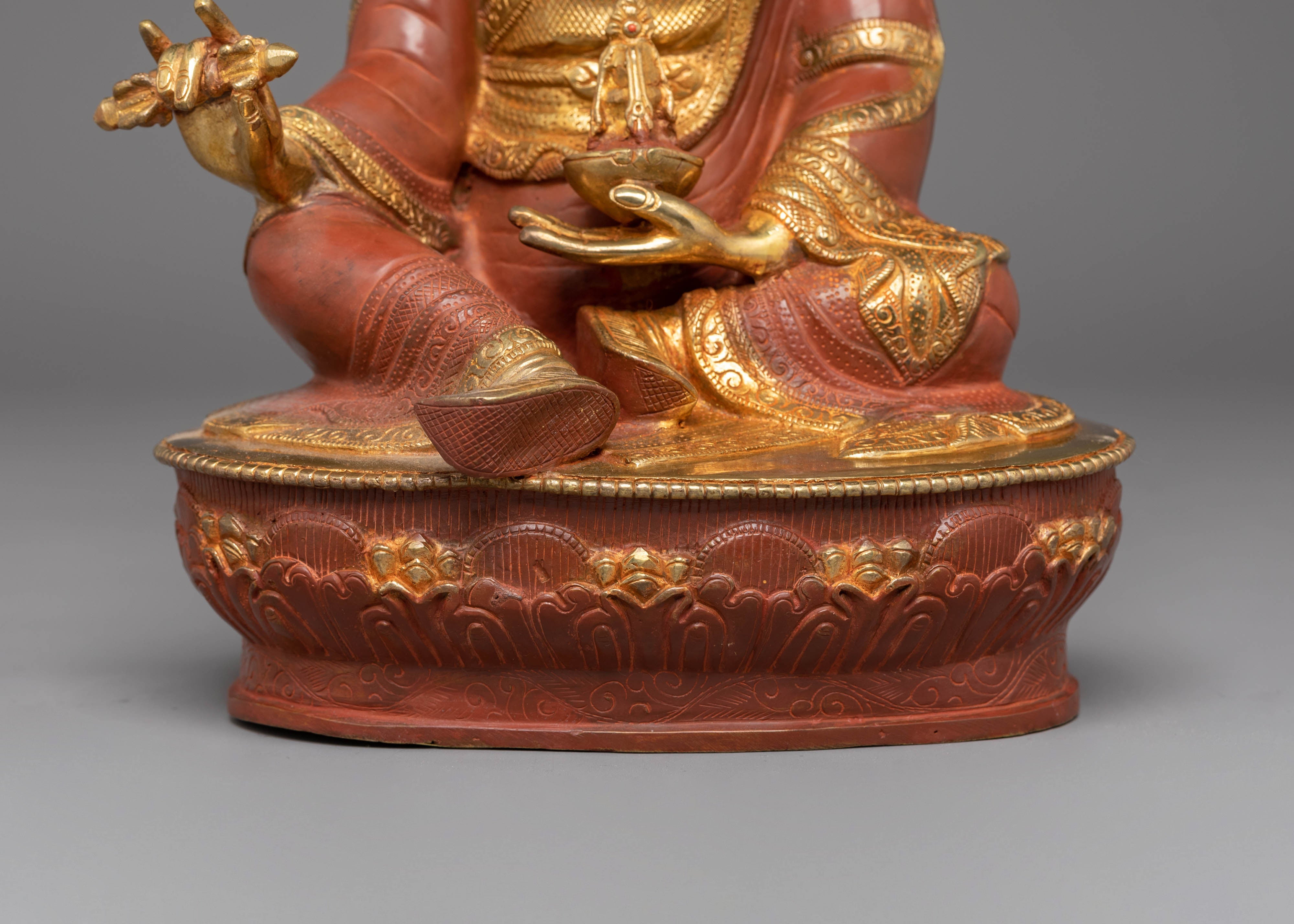 Guru Gyalpo Golden Statue | The Precious Master