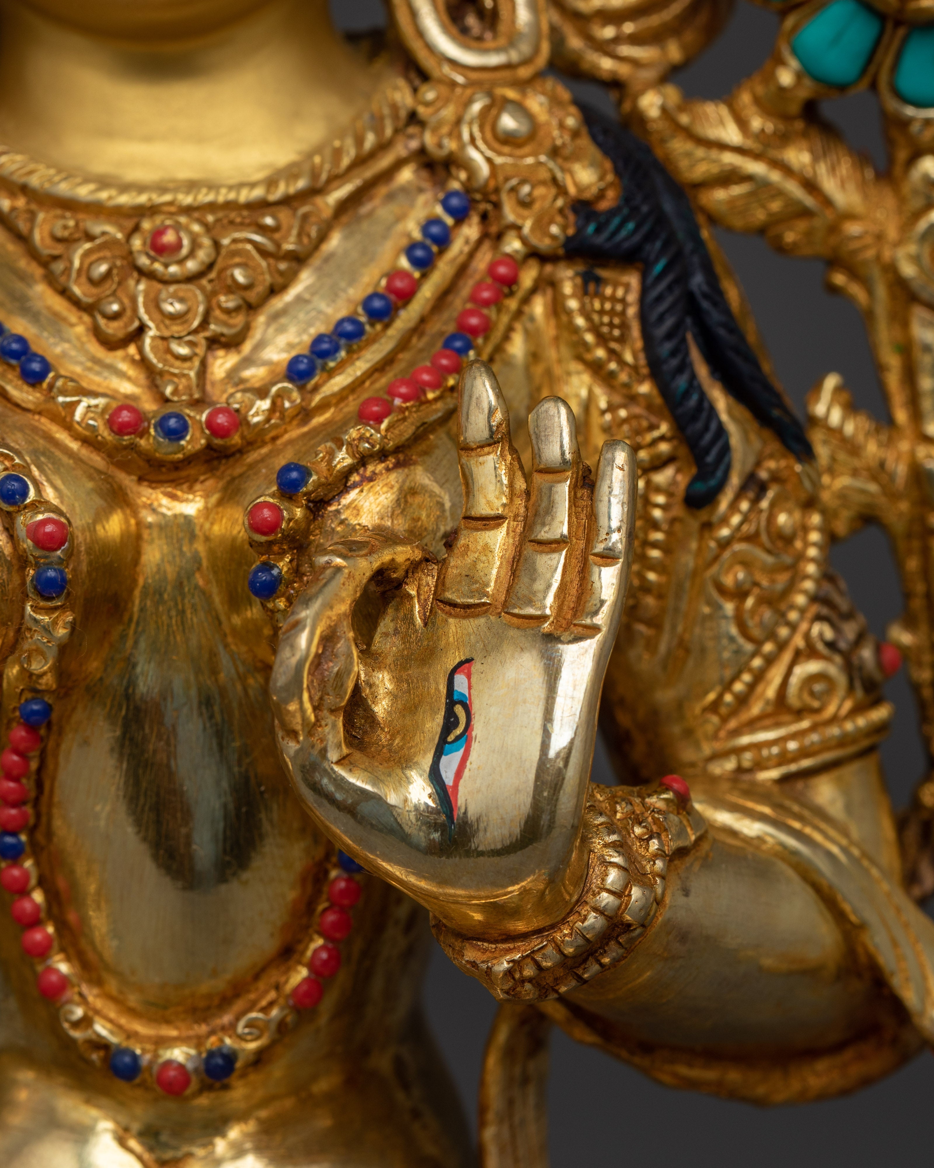 Peaceful Compassion Deity of White Tara | The Bodhisattva of Long Life