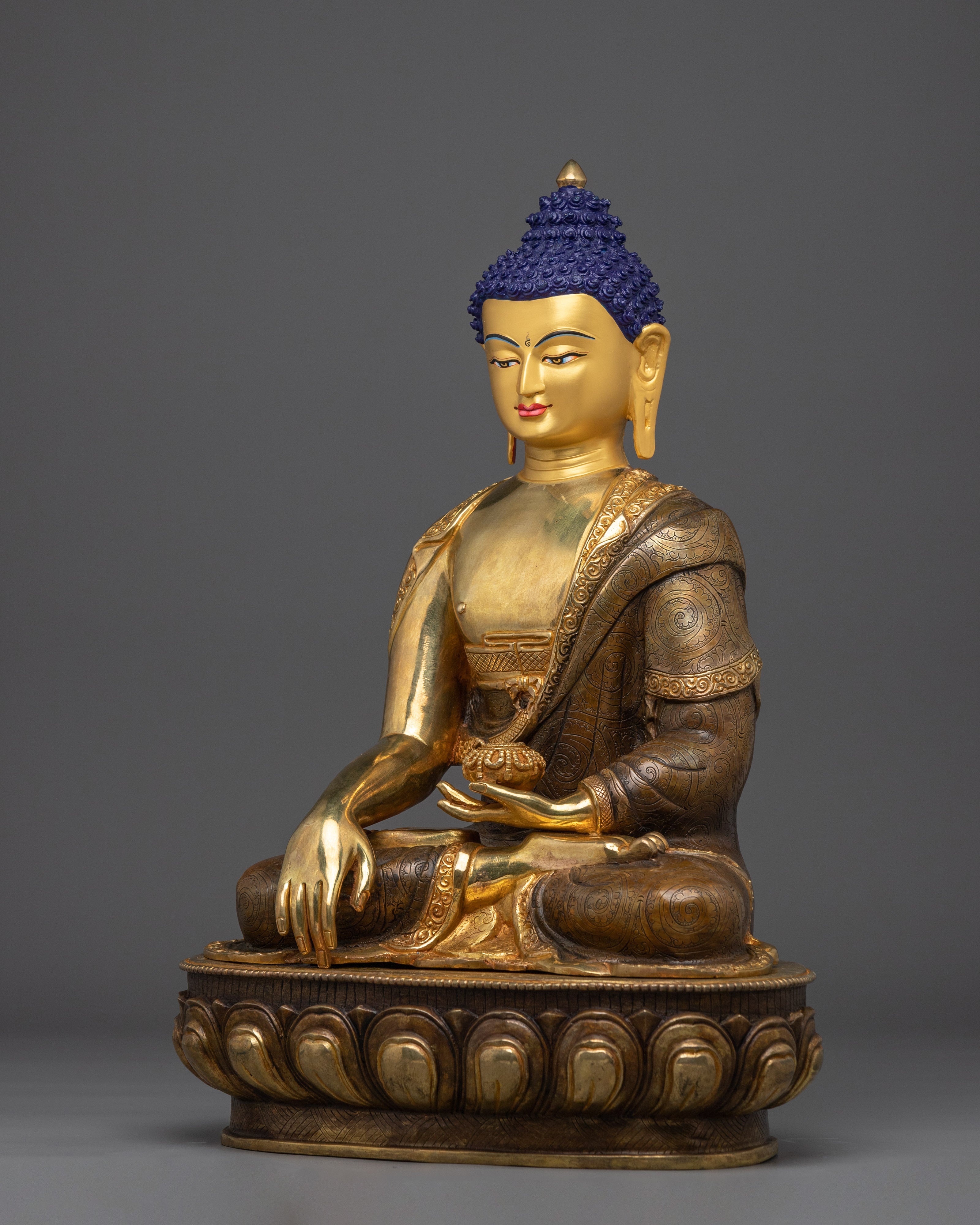 Shakyamuni Buddha Statue with Copper Body | A Symbol of Enlightenment and Tranquility